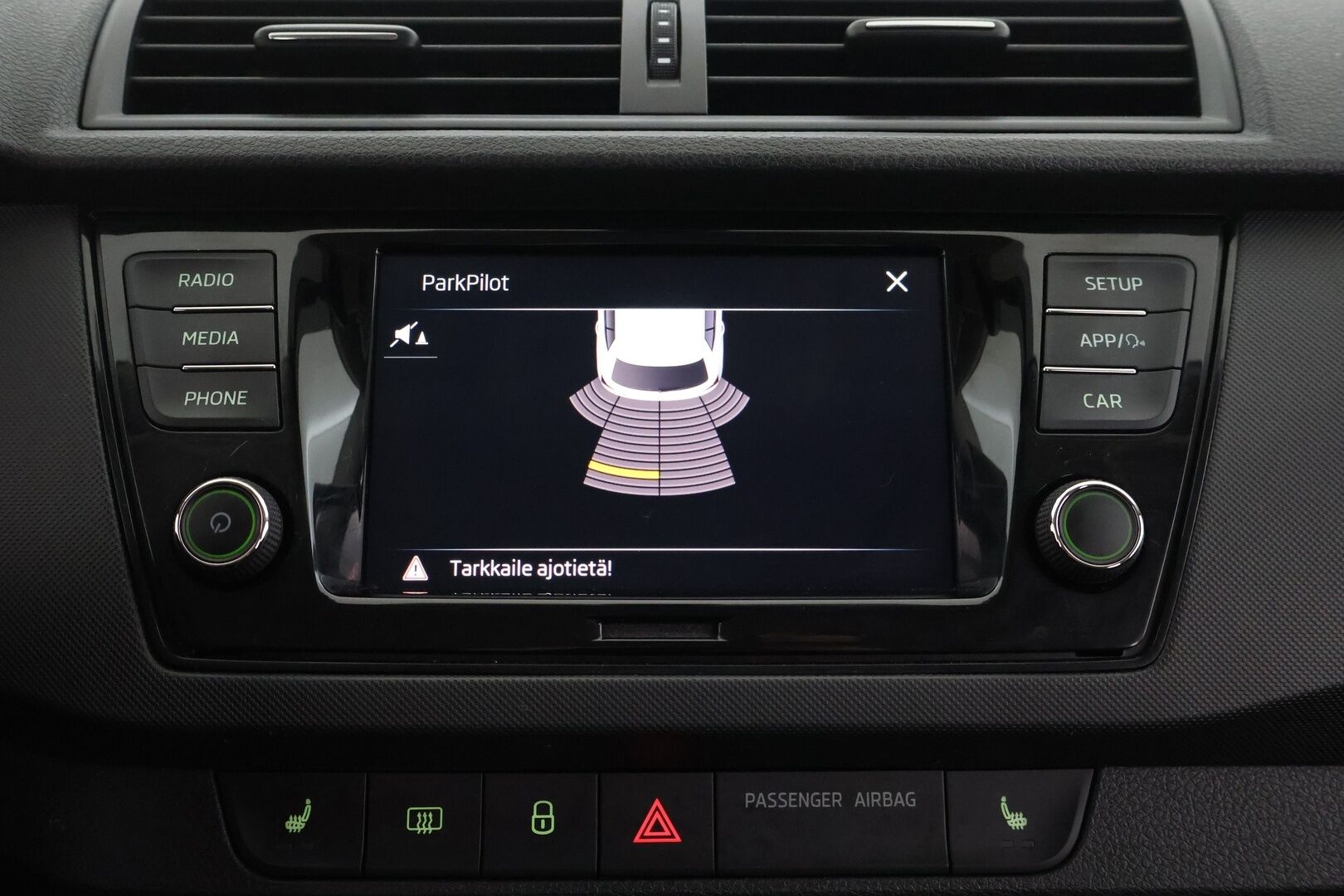 Skoda Fabia 2021 1,0 TSI 95 Ambition - | Suomi-auto | Facelift | Vakkari | P.Tutka | Lohko+sisäp. | 2x renkaat&vanteet | Merkkihuollot | Todella siisti! |