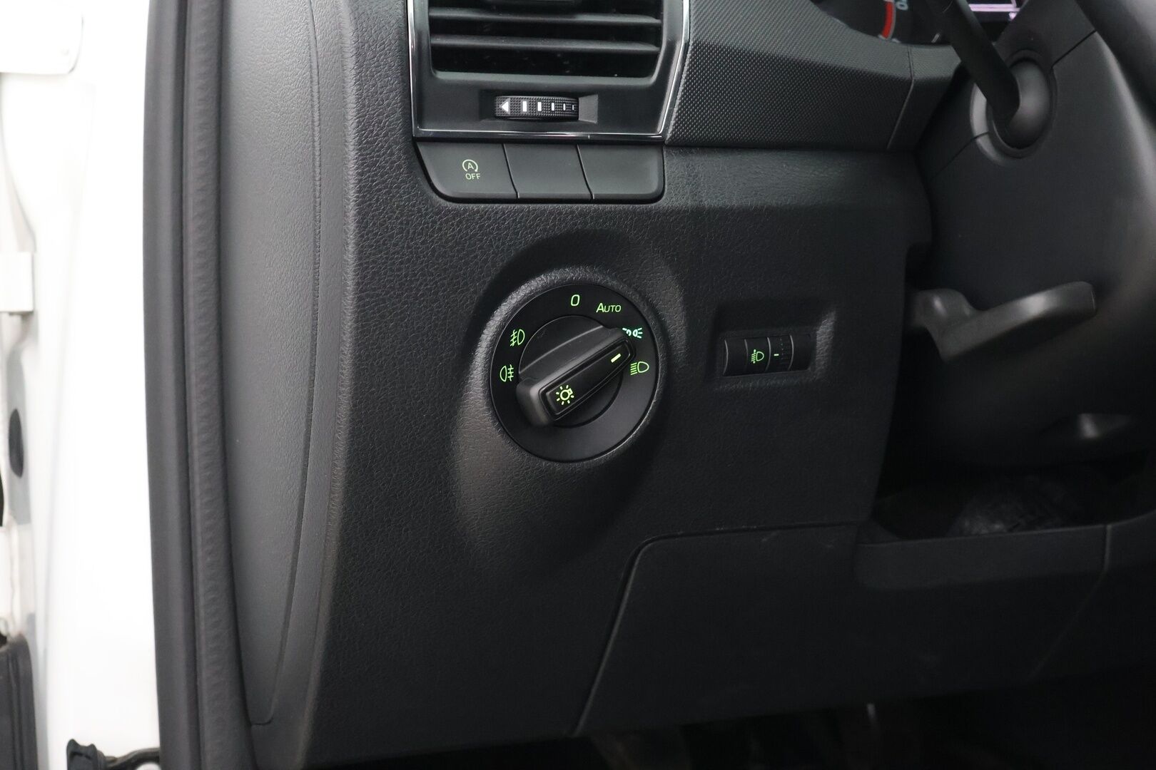 Skoda Fabia 2021 1,0 TSI 95 Ambition - | Suomi-auto | Facelift | Vakkari | P.Tutka | Lohko+sisäp. | 2x renkaat&vanteet | Merkkihuollot | Todella siisti! |