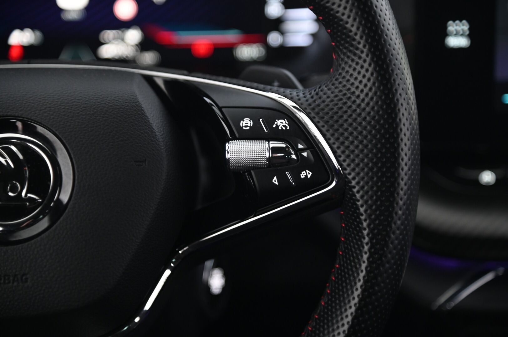 Skoda Octavia 2021 Combi 1,4 TSI PHEV RS iV DSG Autom * ACC / Webasto / Matrix LED / Canton / AppConnect * - Suomi-auto / Merkkikirja / P Kamera / Ratinlämmitin - HULLUT AVAJAISHULINAT KORKOTARJOUS 3,29 %