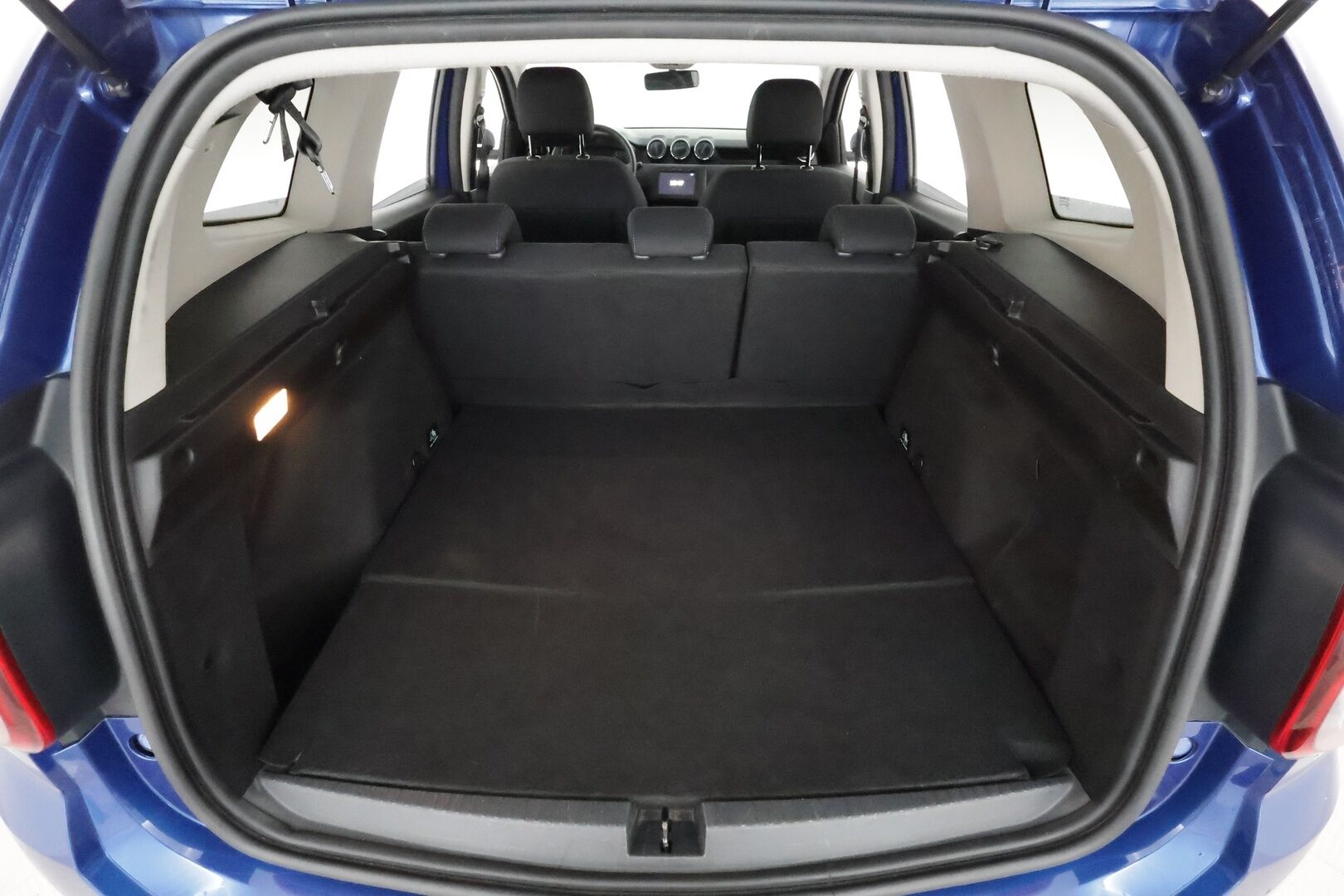 Dacia Duster 2021 Blue dCi 115 4x4 - 1Om Suomiauto / Peruutuskamera / Vetokoukku / Apple&Android / Vakkari / Tulossa Tampereelle!