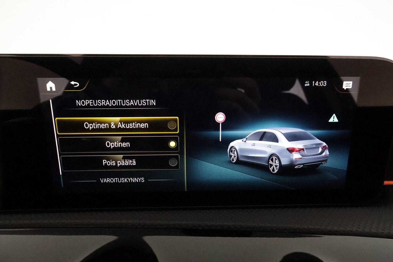 Mercedes-Benz A 2021 250 e A sedan Business AMG Edition EQ Power **Distronic+ / Multibeam LED / Panorama / Muistipenkit / KeylessGo** - Suomi-auto / Kahdet renkaat aluvanteilla / Nahka-Alcantara / Navi / Widescreen / Sporttipenkit / P.kamera
