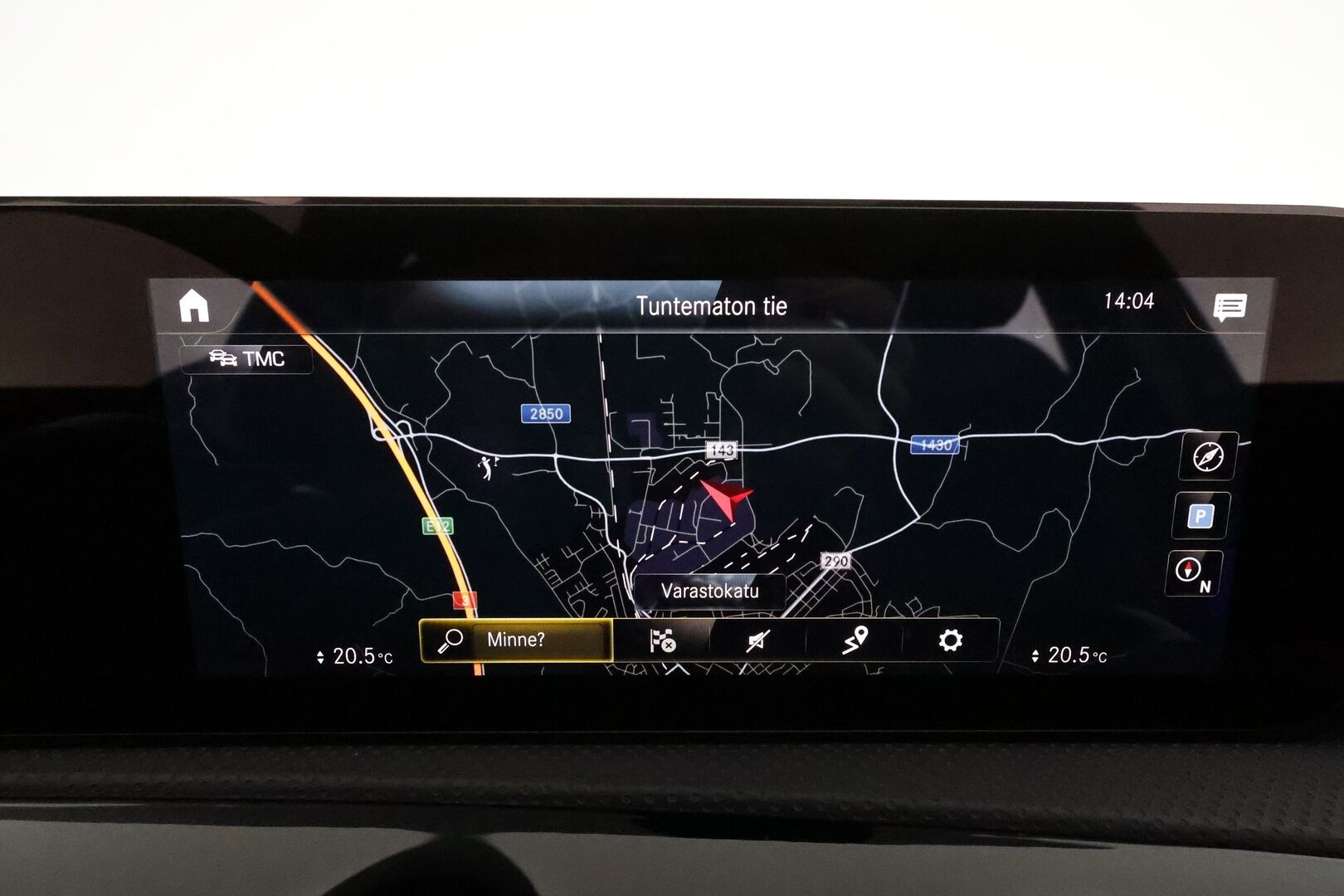 Mercedes-Benz A 2021 250 e A sedan Business AMG Edition EQ Power **Distronic+ / Multibeam LED / Panorama / Muistipenkit / KeylessGo** - Suomi-auto / Kahdet renkaat aluvanteilla / Nahka-Alcantara / Navi / Widescreen / Sporttipenkit / P.kamera