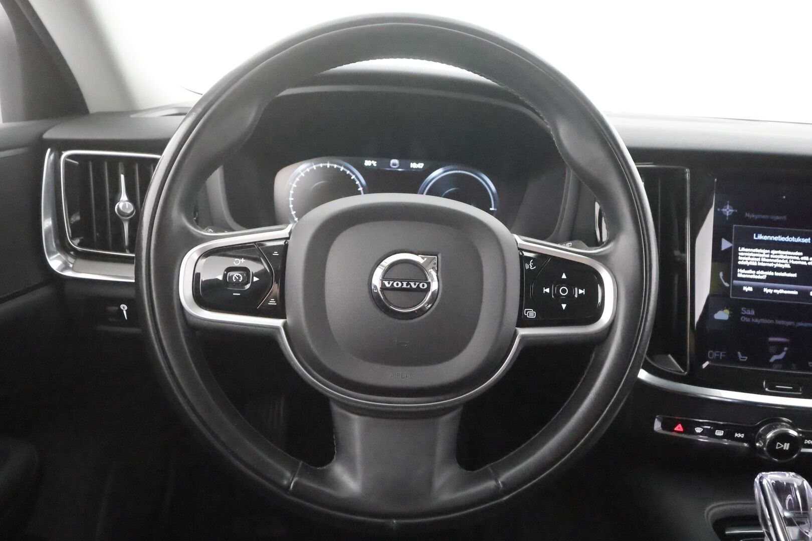 Volvo V60 2021 T6 TwE AWD Business Inscription aut - | Webasto | ACC | Full-LED | P.kamera | Sporttipenkki Muistilla | Navi | Kaistavahti | Keyless | HP Audio | Suomi-auto | Kahdet renkaat | 2x Latauskaapelit | Merkkihuollot | Jakopää juuri tehty! | 