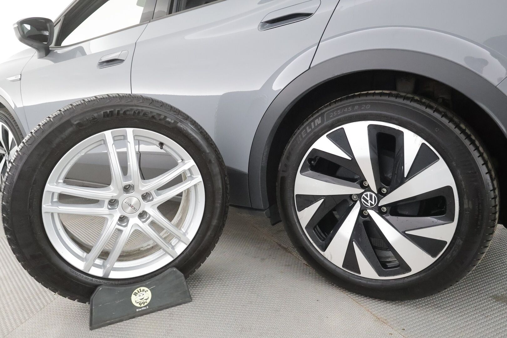 Volkswagen ID.4 2021 Pro Performance Max 150 kW, akku 77 kWh - | ACC | ILP | Top Sport | Koukku | HUD | Sporttipenkit muistilla | 360° | IQ. Light | Lasikatto | Travel Assist | DCC | Keyless | Sähk. takaluukku | 1-om suomiauto |
