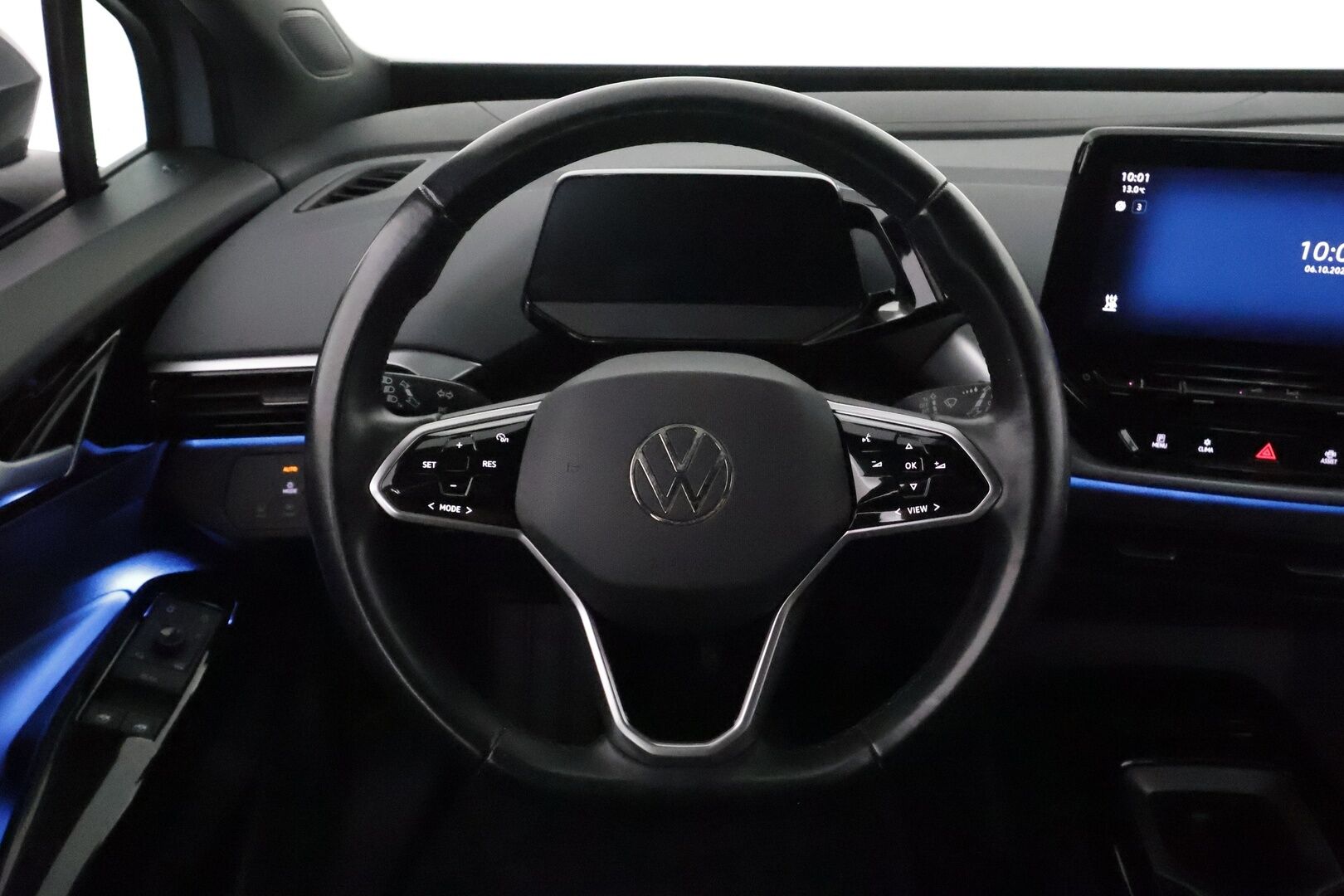 Volkswagen ID.4 2021 Pro Performance Life 150 kW *ILP / ACC / LED / P.Tutkat / Navi / Kaistavahti / Digimittaristo / Ambient-valot* - 1-om Suomi-auto Akku kuntotarkastettu / 2x Latauskaapelit / Kahdet Renkaat / Merkkihuollettu!