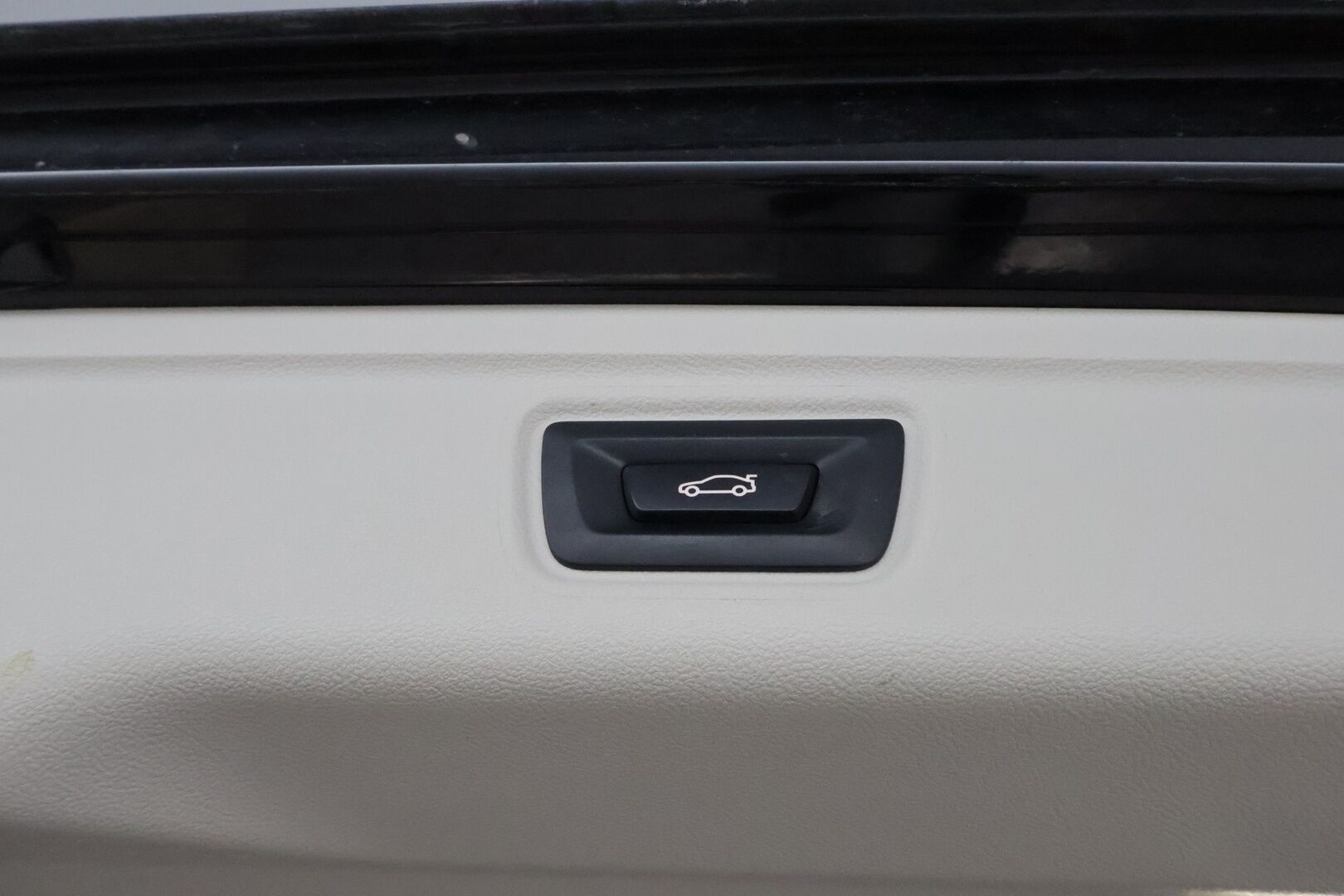 BMW 320 2021 G21 Touring 320e xDrive A Charged Edition * Suomiauto / Adapt.vakkari / Prof.navi / Digimittaristo / LED / Ratinlämmitin * - P-tutkat / Akku kuntotarkastettu / Juuri saapunut Tampereelle