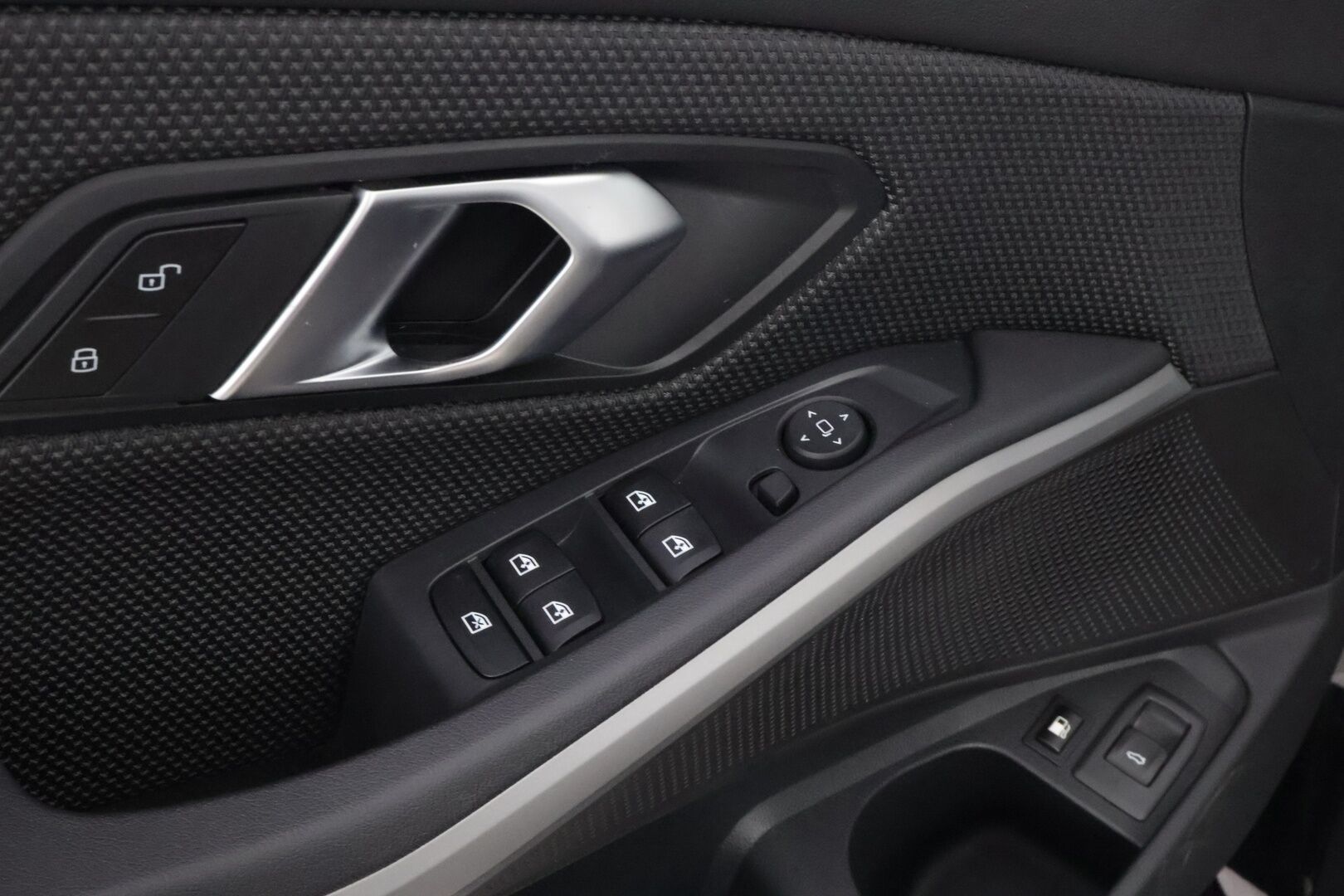 BMW 320 2021 G21 Touring 320e xDrive A Charged Edition * Suomiauto / Adapt.Vakkari / Professional Navi / LED / Ratinlämmitys / Digimittari - P-tutkat / Akku kuntotarkastettu / Juuri saapunut Tampereelle - HULLUT AVAJAISHULINAT KORKOTARJOUS 3,29 %