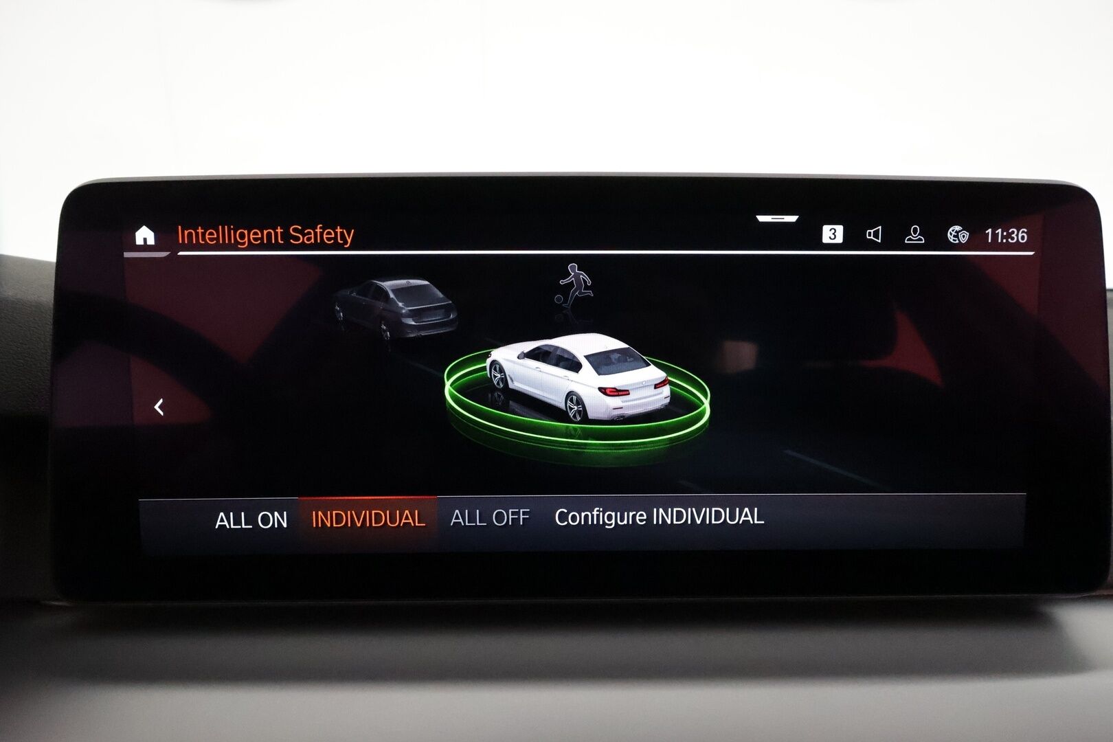 BMW 520 2021 G30 Business A MHEV *Vakkari / Webasto / P.tutkat / Digimittaristo / LED / Navi* - KATSO KAMPANJAHINTA! / 1.Om Suomi-auto / Juuri Huollettu / Kahdet renkaat aluvanteilla - HULLUT JOULUT KORKOTARJOUS 2,49% 