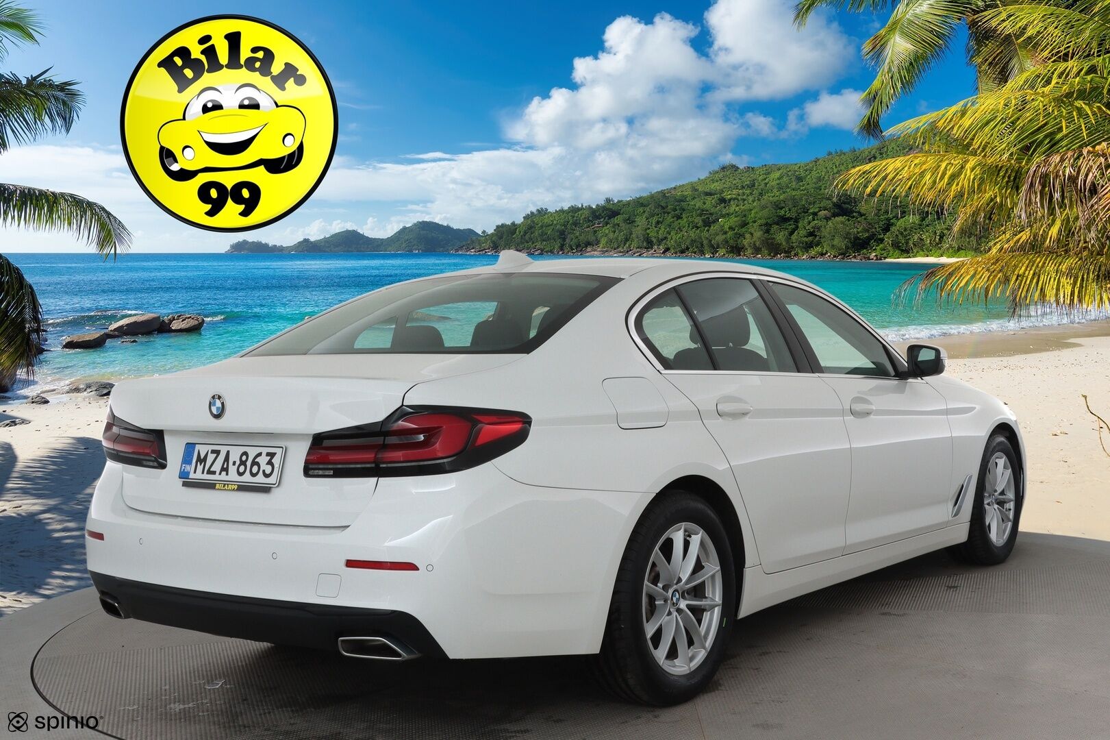 BMW 520 2021 G30 Business A MHEV **Vakkari / Webasto / P.tutkat / Digimittaristo / LED / Navi** - 1.Om Suomi-auto / Kahdet renkaat aluvanteilla