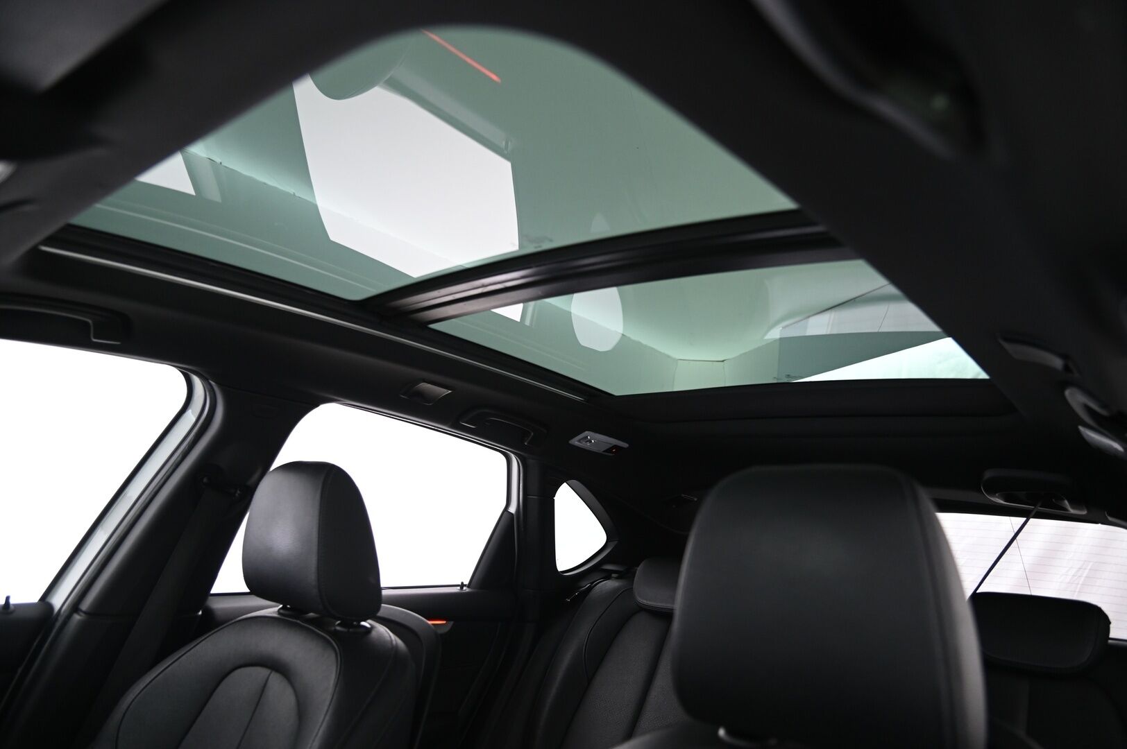 BMW 225 2017 M-Sport ***Myydään Huutokaupat.com*** - ***MYYDÄÄN HUUTOKAUPAT.COM***