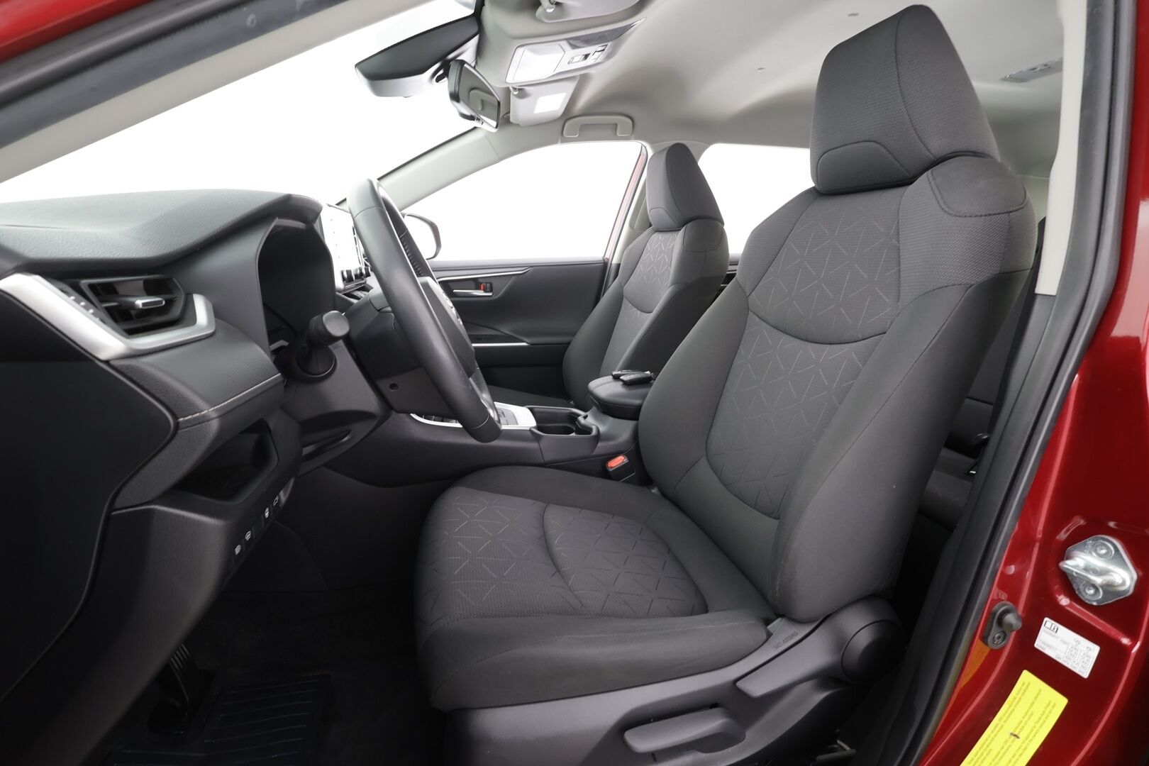 Toyota RAV4 2021 2,5 Hybrid Active Edition * ACC / Lohko / P.kamera / LED / Navi * - | Suomi-auto | Merkkihuollettu | ACC | Lohko | P.kamera | LED | Navi | Kahdet Renkaat |