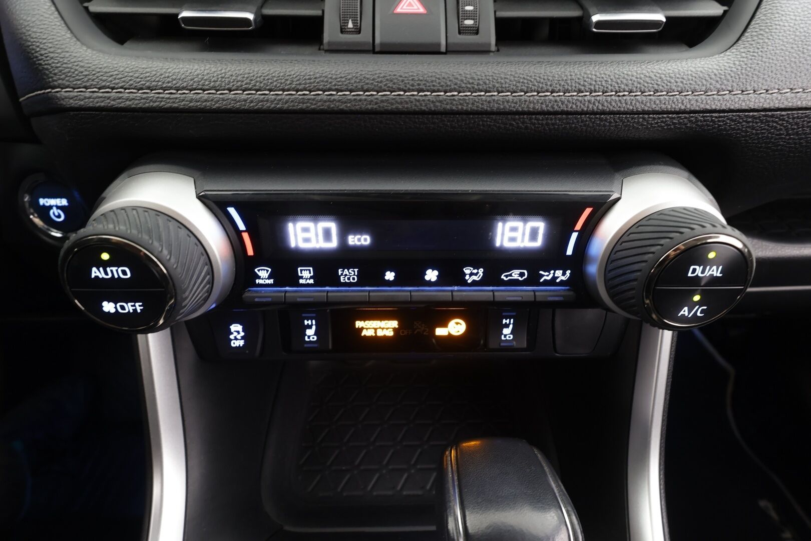 Toyota RAV4 2021 2,5 Hybrid Active Edition * ACC / Lohko / P.kamera / LED / Navi * - | Suomi-auto | Merkkihuollettu | ACC | Lohko | P.kamera | LED | Navi | Kahdet Renkaat |