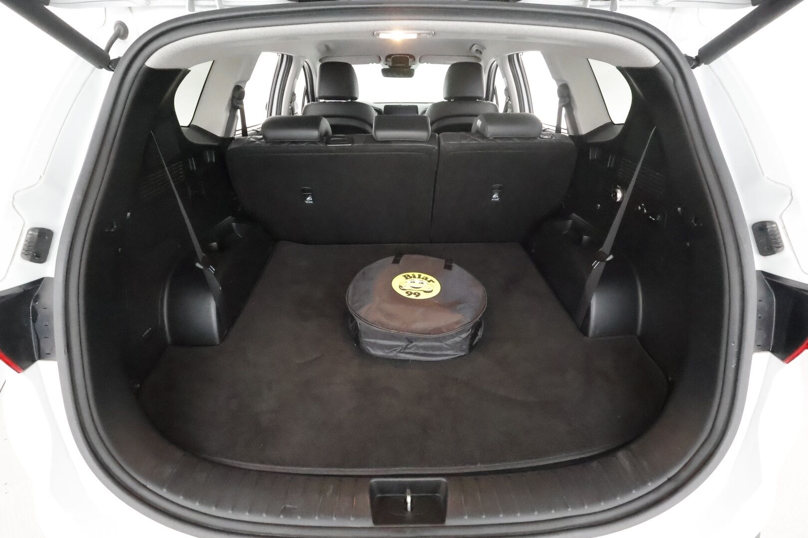 Hyundai Santa Fe 2021 1.6 T-GDI 265 hv Plug in 4WD 6AT Premium 7P MY21 * ACC / HUD / 360° / Muistipenkki / Koukku / Ilmastoidut nahat * - Suomi-auto / Akku kuntotarkastettu SoH 97,3% / Kahdet renkaat aluvanteilla / Merkkihuollettu / Juuri huollettu