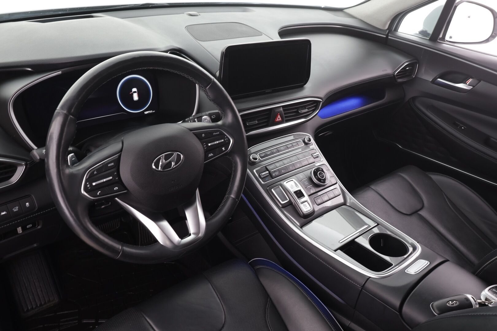 Hyundai Santa Fe 2021 1.6 T-GDI 265 hv Plug in 4WD 6AT Premium 7P MY21 * ACC / HUD / 360° / Muistipenkki / Koukku / Ilmastoidut nahat * - Suomi-auto / Akku kuntotarkastettu SoH 97,3% / Kahdet renkaat aluvanteilla / Merkkihuollettu / Juuri huollettu