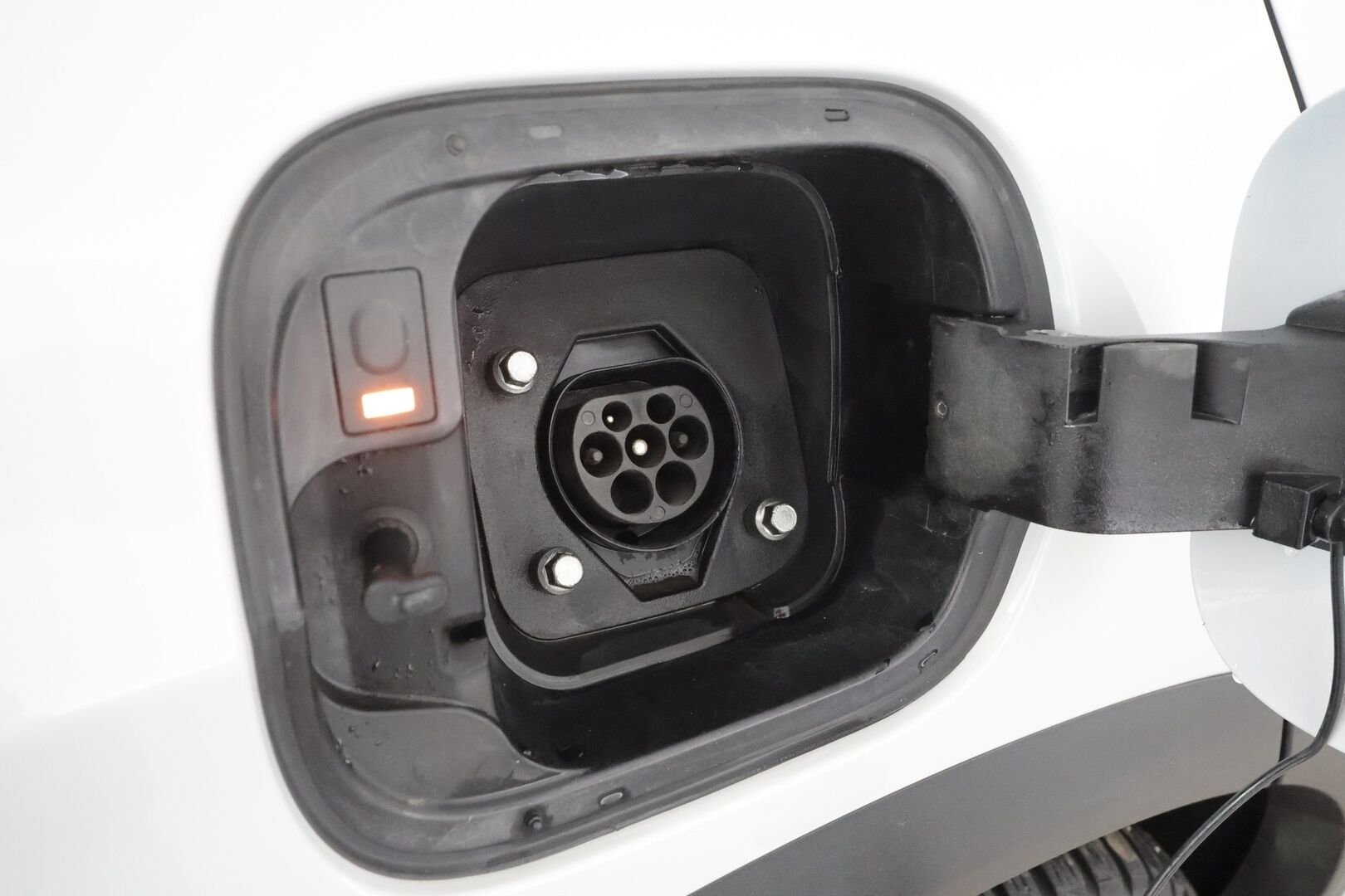 Hyundai Santa Fe 2021 1.6 T-GDI 265 hv Plug in 4WD 6AT Premium 7P MY21 * ACC / HUD / 360° / Muistipenkki / Koukku / Ilmastoidut nahat * - Suomi-auto / Akku kuntotarkastettu SoH 97,3% / Kahdet renkaat aluvanteilla / Merkkihuollettu / Juuri huollettu