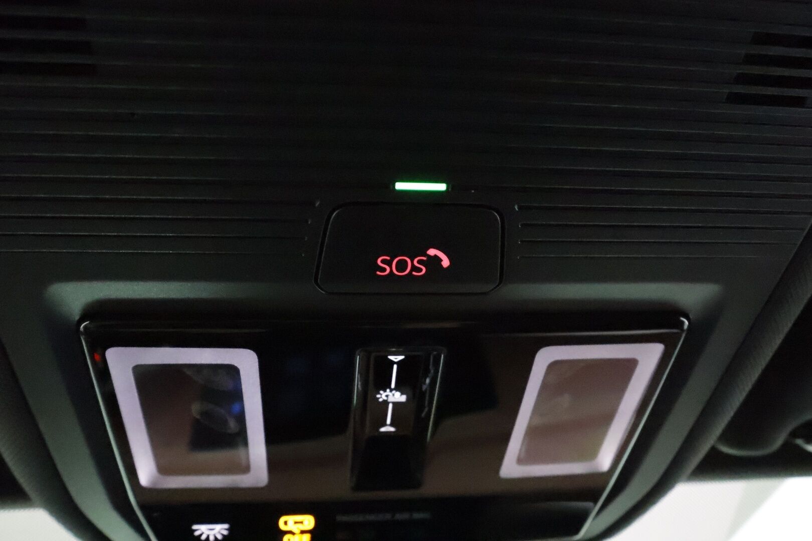 Volkswagen ID.4 2021 Pro Performance 1ST Max **Lasikatto / Lämpöpumppu / Koukku / Adapt.Vakkari / Matrix-LED / 360° / Hierovat Muistipenkit** - 1-om Suomi-auto / 2x Latauskaapelit / Kahdet Renkaat / Merkkihuollettu! / **HUIPPU VARUSTEET**