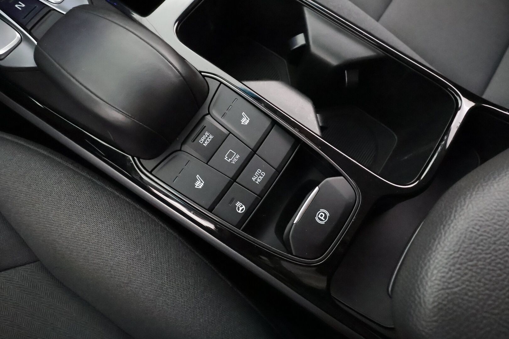 Hyundai IONIQ electric 2021 MY21 38 kWh 136 hv Style * ILP / SCC / Muistipenkki / LED / P.kamera / Keyless / Apple&Android * - Merkkihuollettu / Akku kuntotarkastettu / Suomi-auto / Koti & Kauppalataus / Kahdet Renkaat 