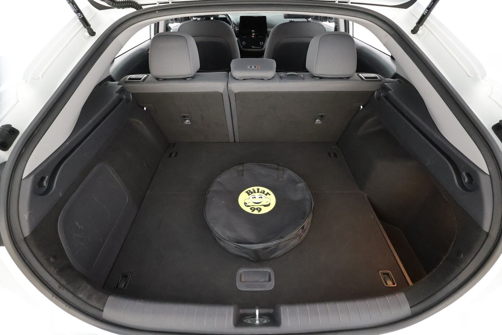 Hyundai IONIQ electric 2021 MY21 38 kWh 136 hv Style * ILP / SCC / Muistipenkki / LED / P.kamera / Keyless / Apple&Android * - Merkkihuollettu / Akku kuntotarkastettu / Suomi-auto / Koti & Kauppalataus / Kahdet Renkaat 