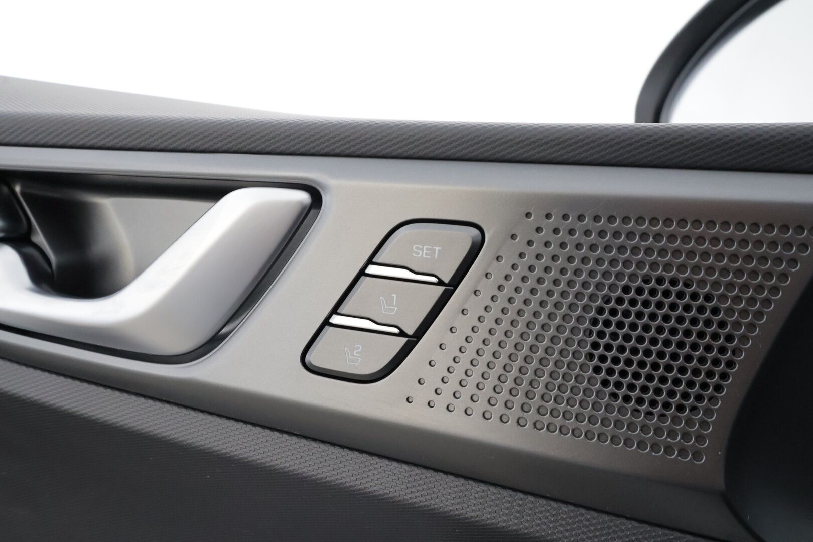 Hyundai IONIQ electric 2021 MY21 38 kWh 136 hv Style * ILP / SCC / Muistipenkki / LED / P.kamera / Keyless / Apple&Android * - Merkkihuollettu / Akku kuntotarkastettu / Suomi-auto / Koti & Kauppalataus / Kahdet Renkaat 