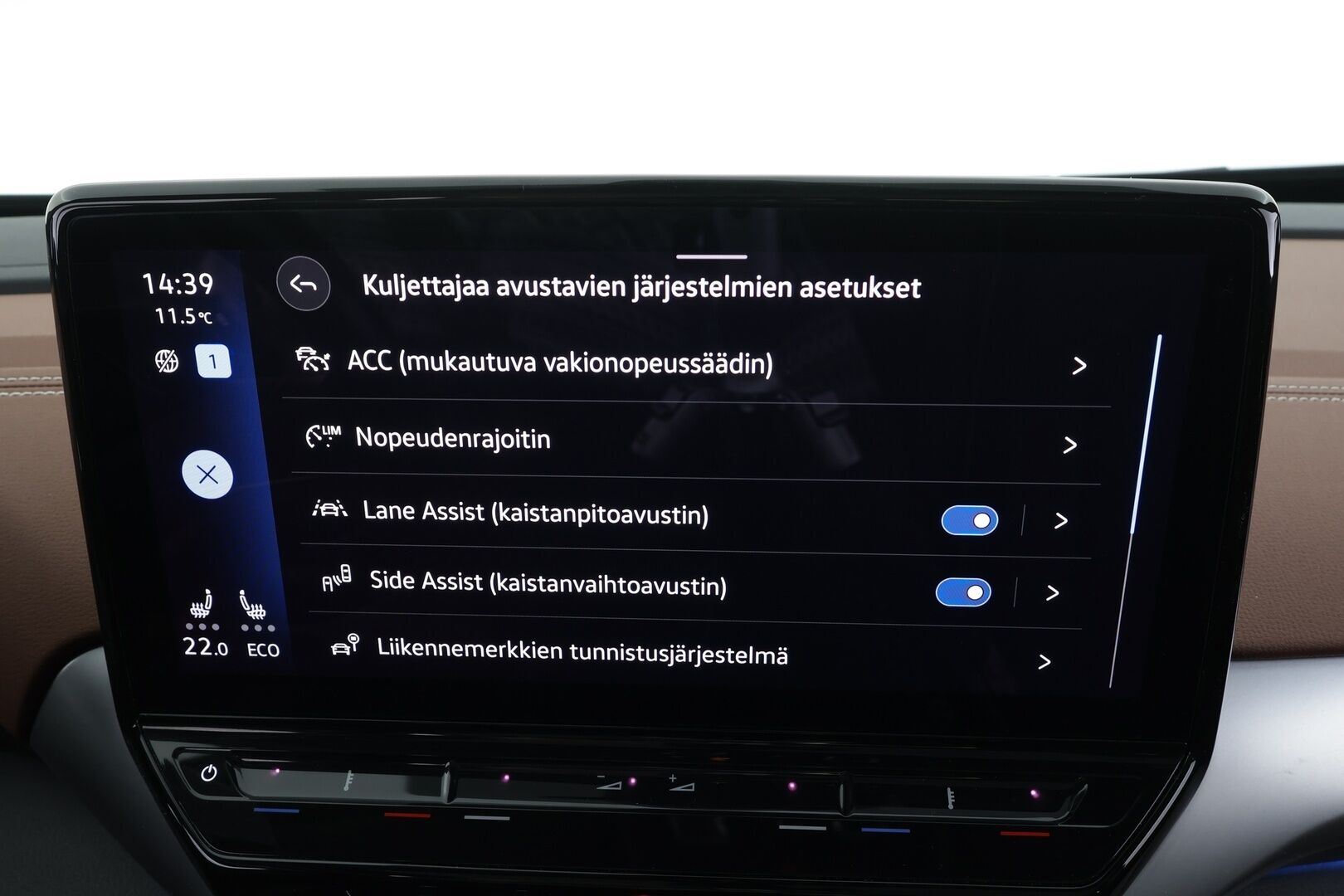 Volkswagen ID.4 2021 Pro Performance MAX 150kW * ACC / 360° / IQ.Light / Lasikatto / Muistipenkit hieronnalla / Sähköluukku / HUD / KeylessGo / ILP * - 1.Om Suomi-auto / Kahdet renkaat aluvanteilla / Akku kuntotarkastettu SOH 92,4%