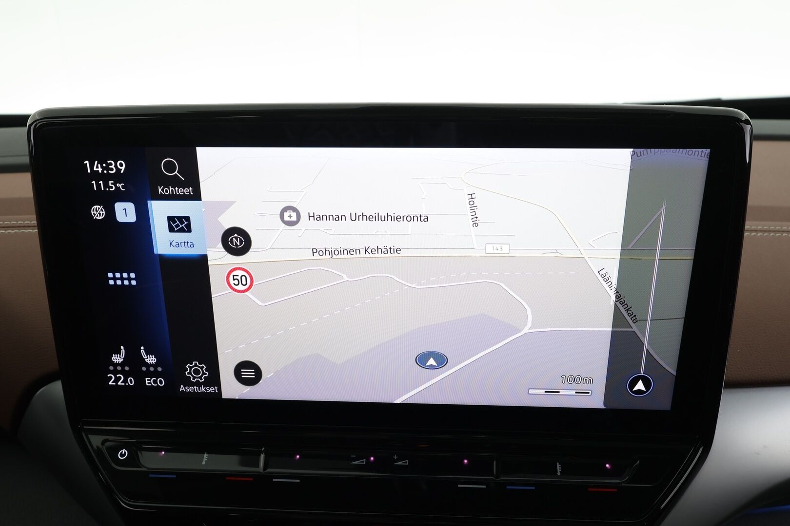 Volkswagen ID.4 2021 Pro Performance MAX 150kW * ACC / 360° / IQ.Light / Lasikatto / Muistipenkit hieronnalla / Sähköluukku / HUD / KeylessGo / ILP * - 1.Om Suomi-auto / Kahdet renkaat aluvanteilla / Akku kuntotarkastettu SOH 92,4%