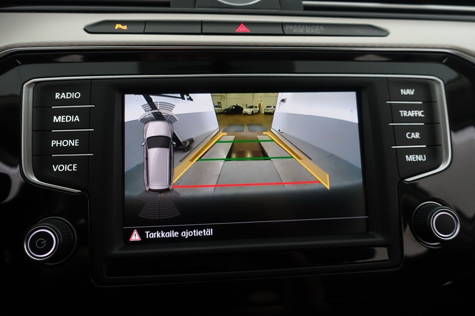 Volkswagen Passat 2016 Variant GTE Plug-In Hybrid 160 kW (218 hv) DSG-automaatti - Myydään Huutokaupat.com - SOH 79.3% | ACC | P.Kamera | Tutkat | Led | Puolinahat | 2x renkaat aluvanteilla | – Tämä auto myydään huutokaupat.com -sivuston kautta + linkki huutokaupat.com ilmoitukseen
