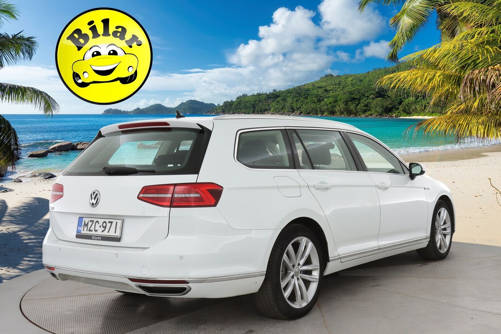 Volkswagen Passat 2016 Variant GTE Plug-In Hybrid 160 kW (218 hv) DSG-automaatti - Myydään Huutokaupat.com - SOH 79.3% | ACC | P.Kamera | Tutkat | Led | Puolinahat | 2x renkaat aluvanteilla | – Tämä auto myydään huutokaupat.com -sivuston kautta + linkki huutokaupat.com ilmoitukseen