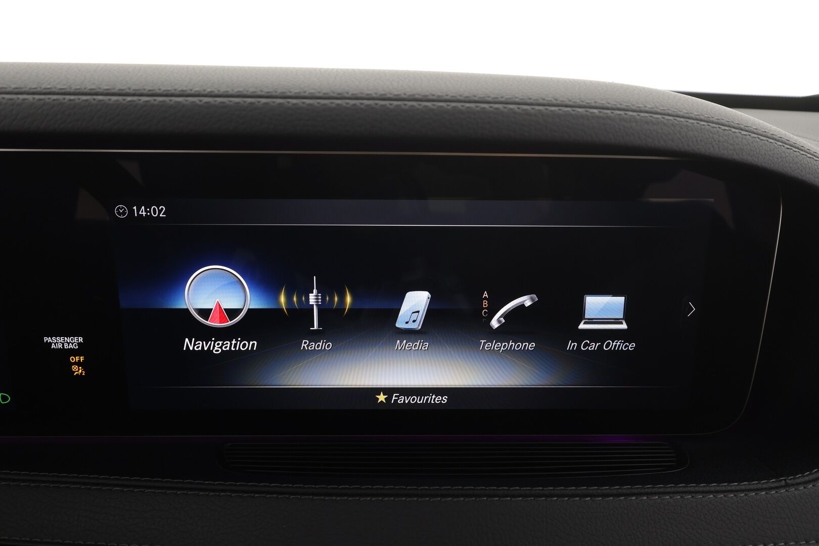 Mercedes-Benz S 2020 560 e L * Distronic+ / HUD / 360° / Multibeam / Panorama / Ilmastoidut nahat / Ilma-alusta / Hierovat muistipenkit / KeylessGo *