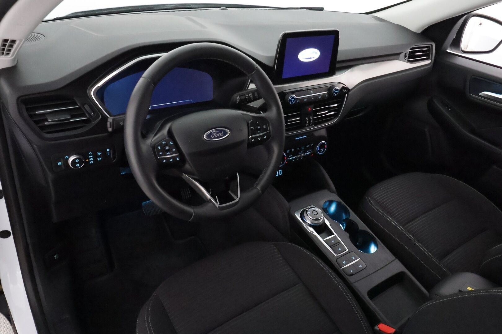 Ford Kuga 2021 2,5 Ladattava hybridi (PHEV) 225hv CVT FWD Titanium 5-ovinen **Adapt.Vakkari / P.Kamera / Navi / Kaistavahti / BLIS** - *1.Om Suomi-auto / Kahdet Renkaat / P.kamera / Adapt.vakkari / Merkkihuollettu*