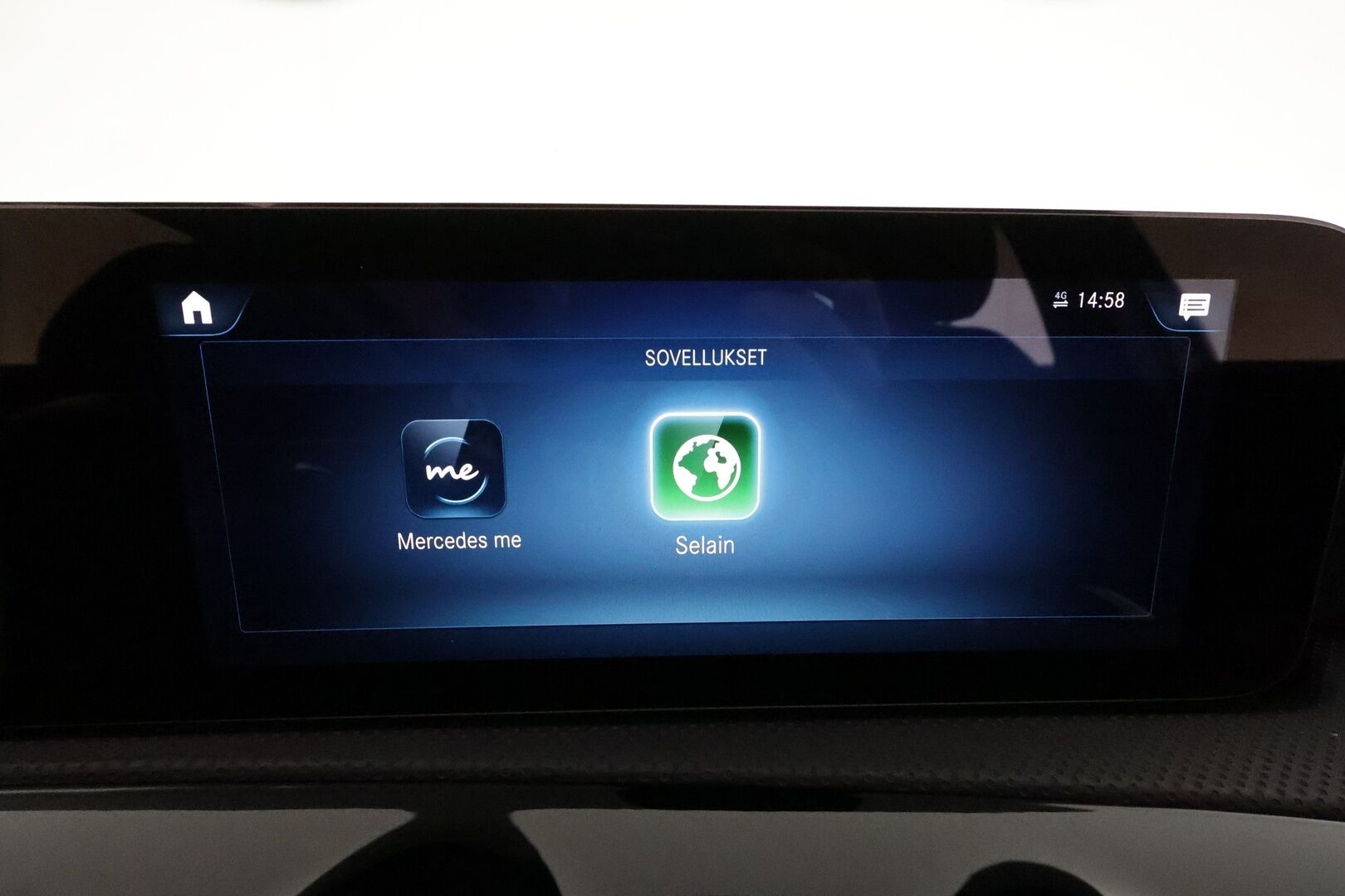 Mercedes-Benz A 2021 250 e A sedan Business AMG Edition EQ Power *Distronic+ / P.kamera / Multibeam / Navi / Widescreen / Sporttipenkit* - SoH 98,7% / Suomi-auto / Kahdet renkaat aluvanteilla / Merkkihuollettu - Osta nyt, maksa vasta ensi vuonna