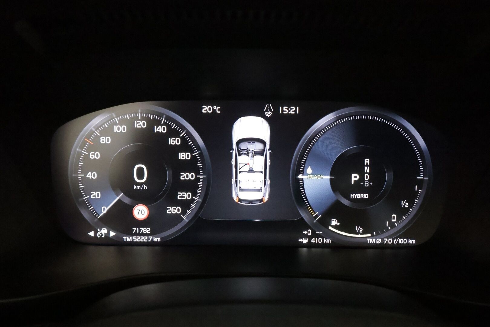 Volvo XC40 2021 T5 TwE Business R-Design aut **ACC / Muistipenkki / P.kamera / LED / BLIS / Webasto / Nahka-Alcantara** - 1.Om Suomi-auto / Kahdet renkaat aluvanteilla / Merkkihuollettu