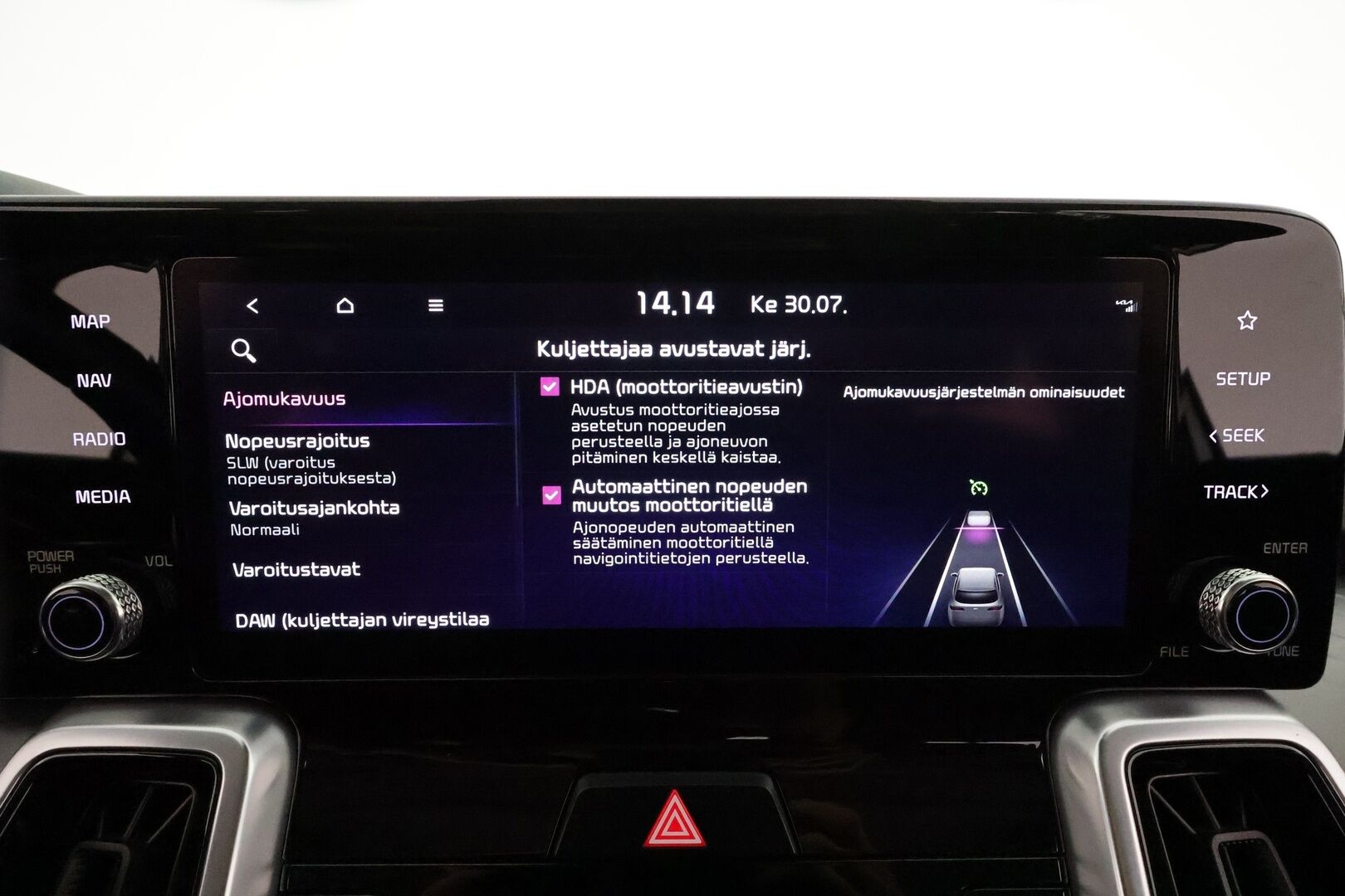 Kia Sorento 2021 1,6 T-GDI Plug-in Hybrid AWD Business Premium AT 5P **Adapt.vakkari / Sähköpenkit / Koukku / KeylessGo / LED / P.kamera** - 3,99 % KORKOTARJOUS TÄHÄN AUTOON - Akku kuntotarkastettu / Suomi-auto / Kahdet renkaat aluvanteilla / Digimittaristo / Merkkihuollettu