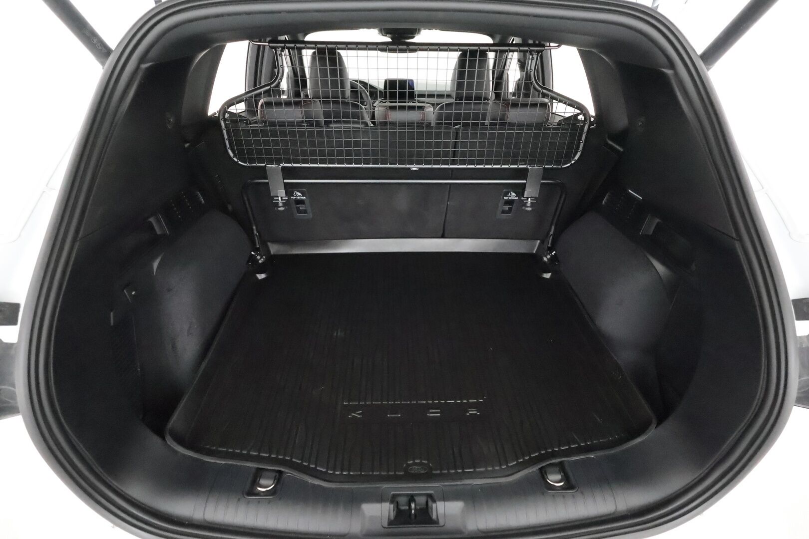 Ford Kuga 2021 2,5 Hybrid (HEV) 190hv CVT AWD ST-Line X 5-ovinen - 1Om Suomiauto / Bang&Olufsen / Peruutuskamera / Adapt.LED / Nahka-Alcantara / Lämm.Tuulilasi / Navi / Huippuvarusteet!