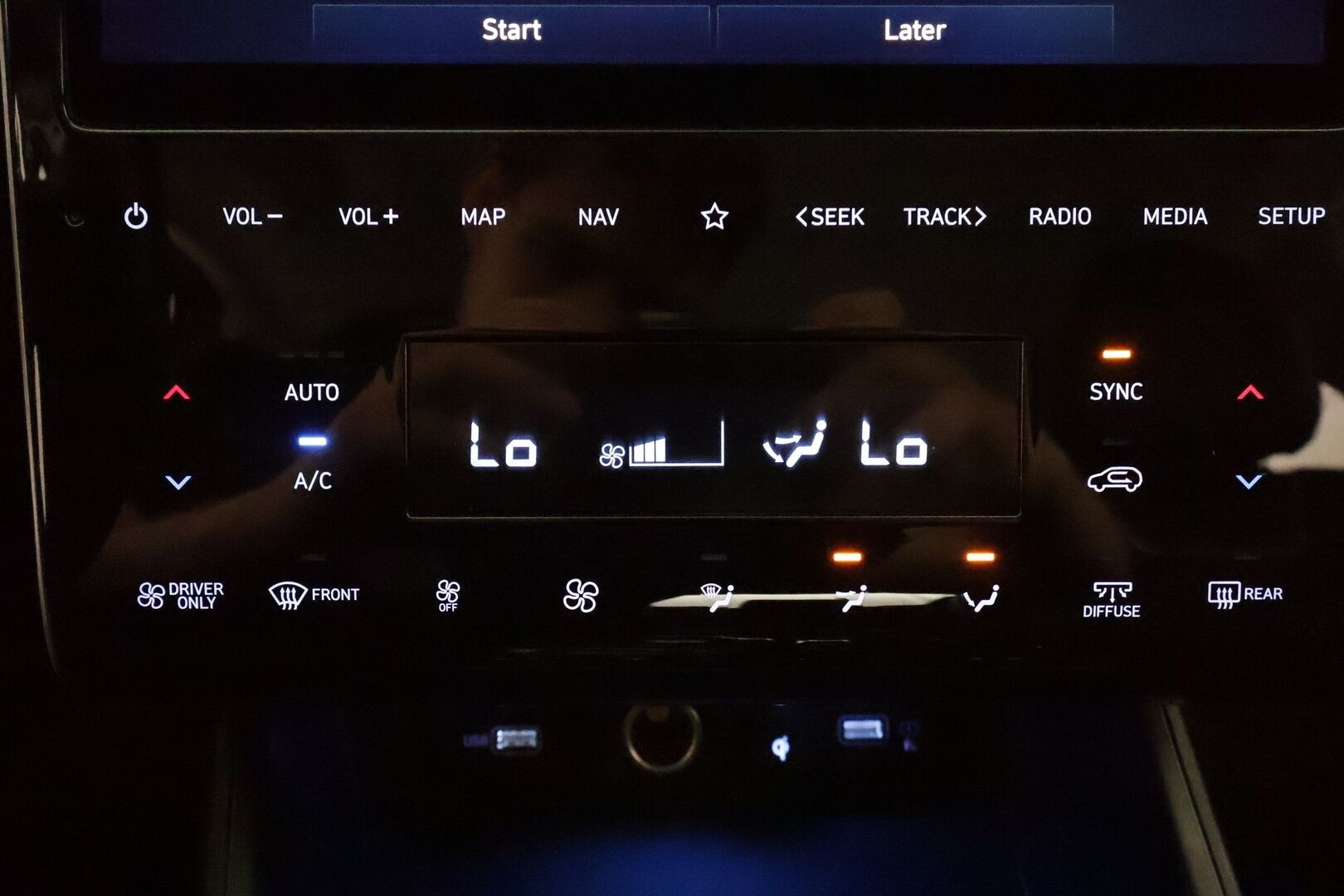 Hyundai Tucson 2021 1,6 T-GDI 265 hv Plug in 4WD 6AT Premium MY21 **Adapt.vakkari / 360 / Krell / Ilmastoidut nahat / Muistipenkki / LED / KeylessGo** - 3,99 % KORKOTARJOUS TÄHÄN AUTOON - 1.Om Suomi-auto / Akku kuntotarkastettu / Kahdet renkaat aluvanteilla / Merkkihuollettu / Sähköpenkit / Penkinlämmittimet takana / Sähköluukku 