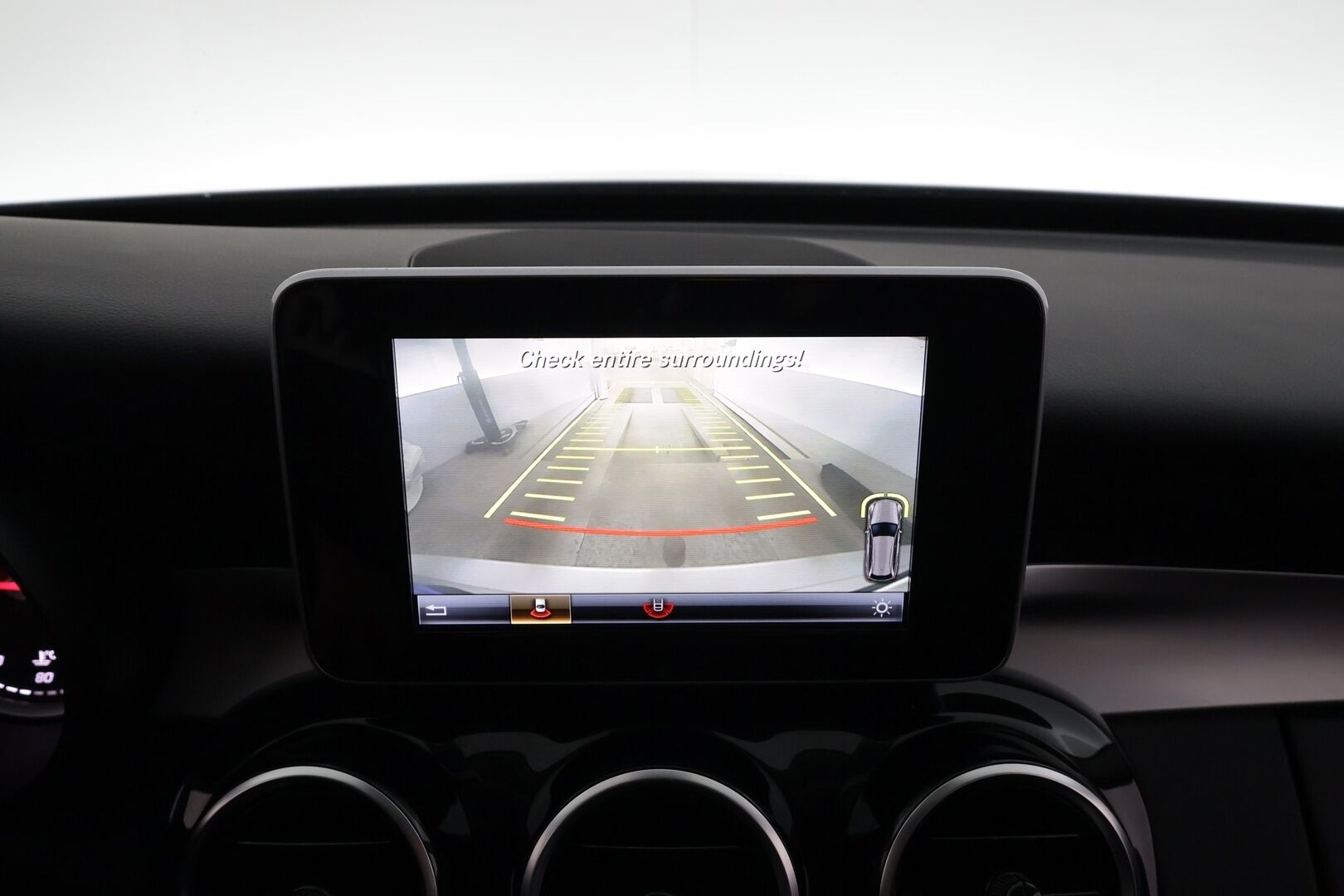 Mercedes-Benz C 2018 220 d 4Matic T A Premium Business * Vakkari / Webasto / Koukku / Osasähköt / LED / Sporttinahat / P.kamera * - Kahdet renkaat 