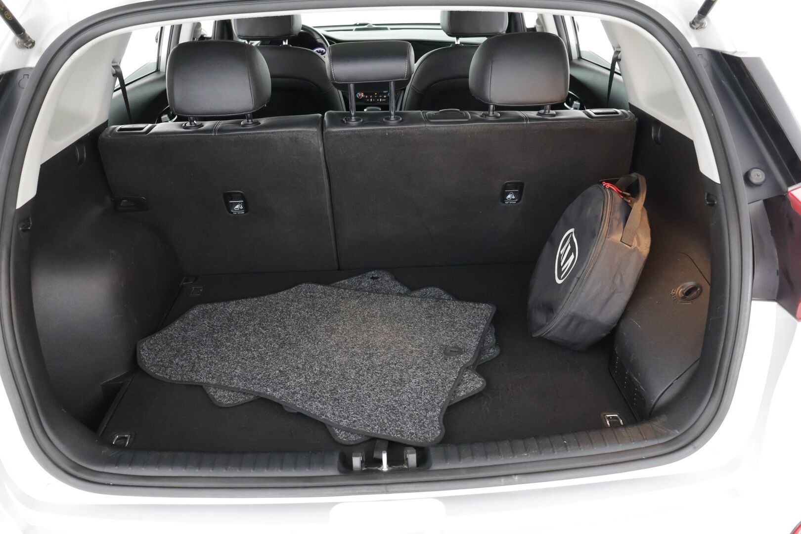 Kia Niro 2020 1,6 GDI Hybrid EX DCT *ACC / Peruutuskamera / Lohko + sisä / Lämpöratti*