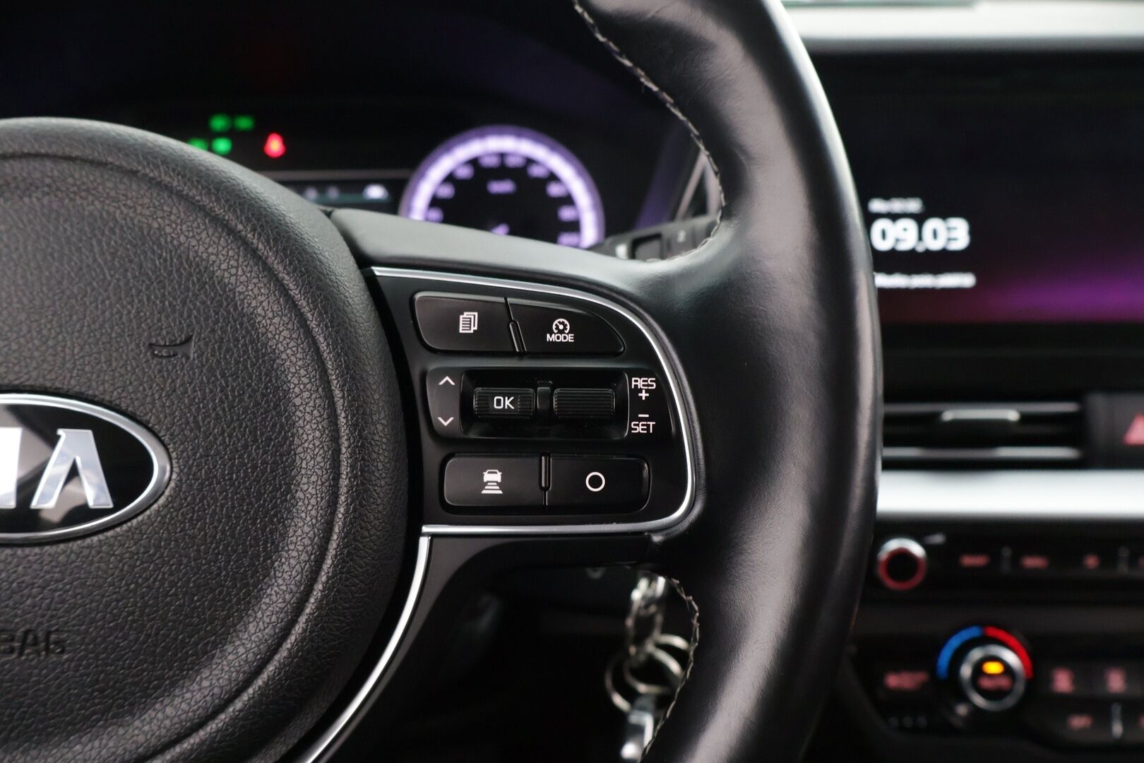 Kia Niro 2020 1,6 GDI Hybrid EX DCT *ACC / Peruutuskamera / Lohko + sisä / Lämpöratti*