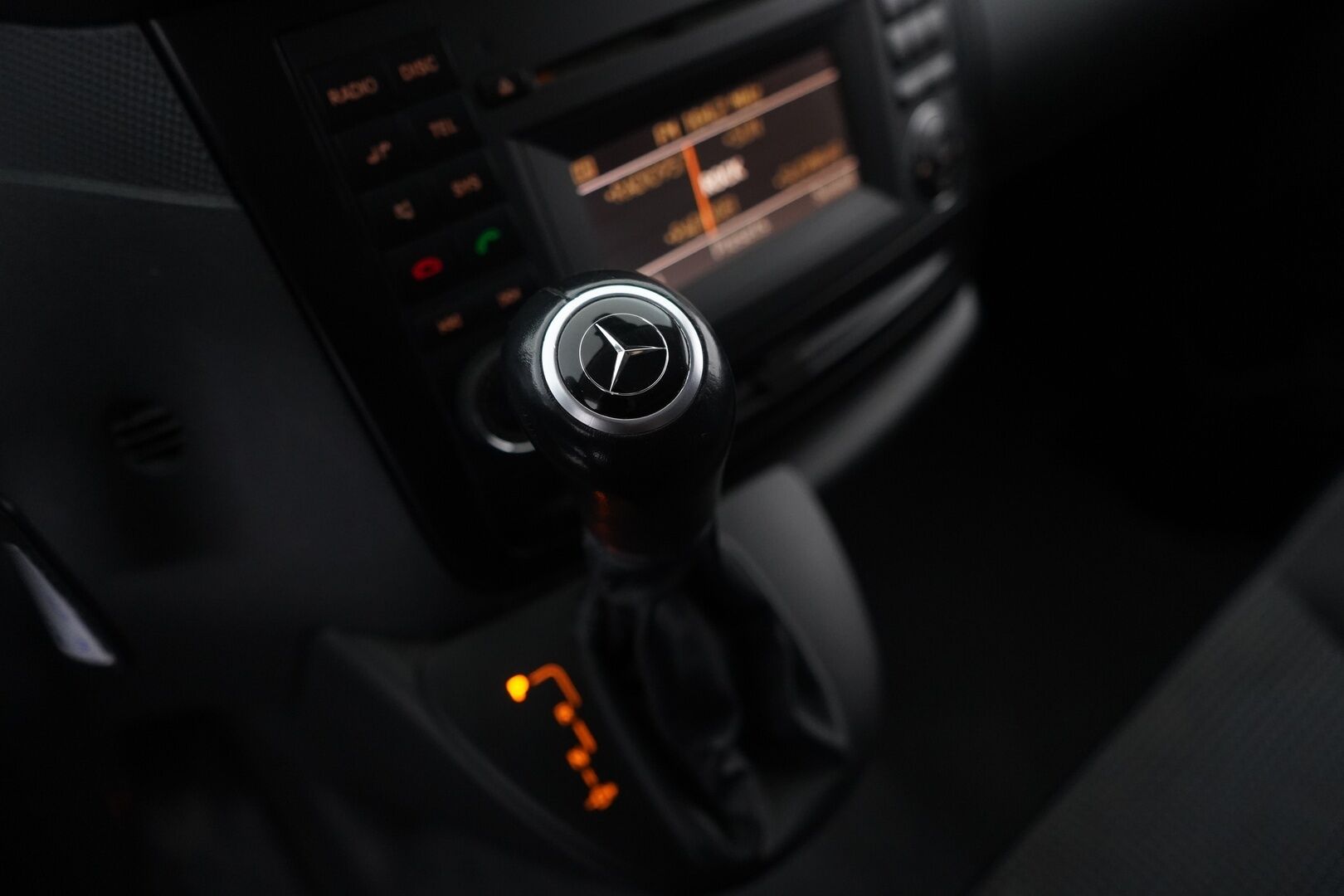 Mercedes-Benz Vito 2012 116CDI -3,05/32K keskipitkä A2 kork. *Webasto / Vetokoukku / Kamera / Vakkari / Bluetooth / Työtaso* - Kahdet renkaat vanteilla / Katsastus 5.2026
