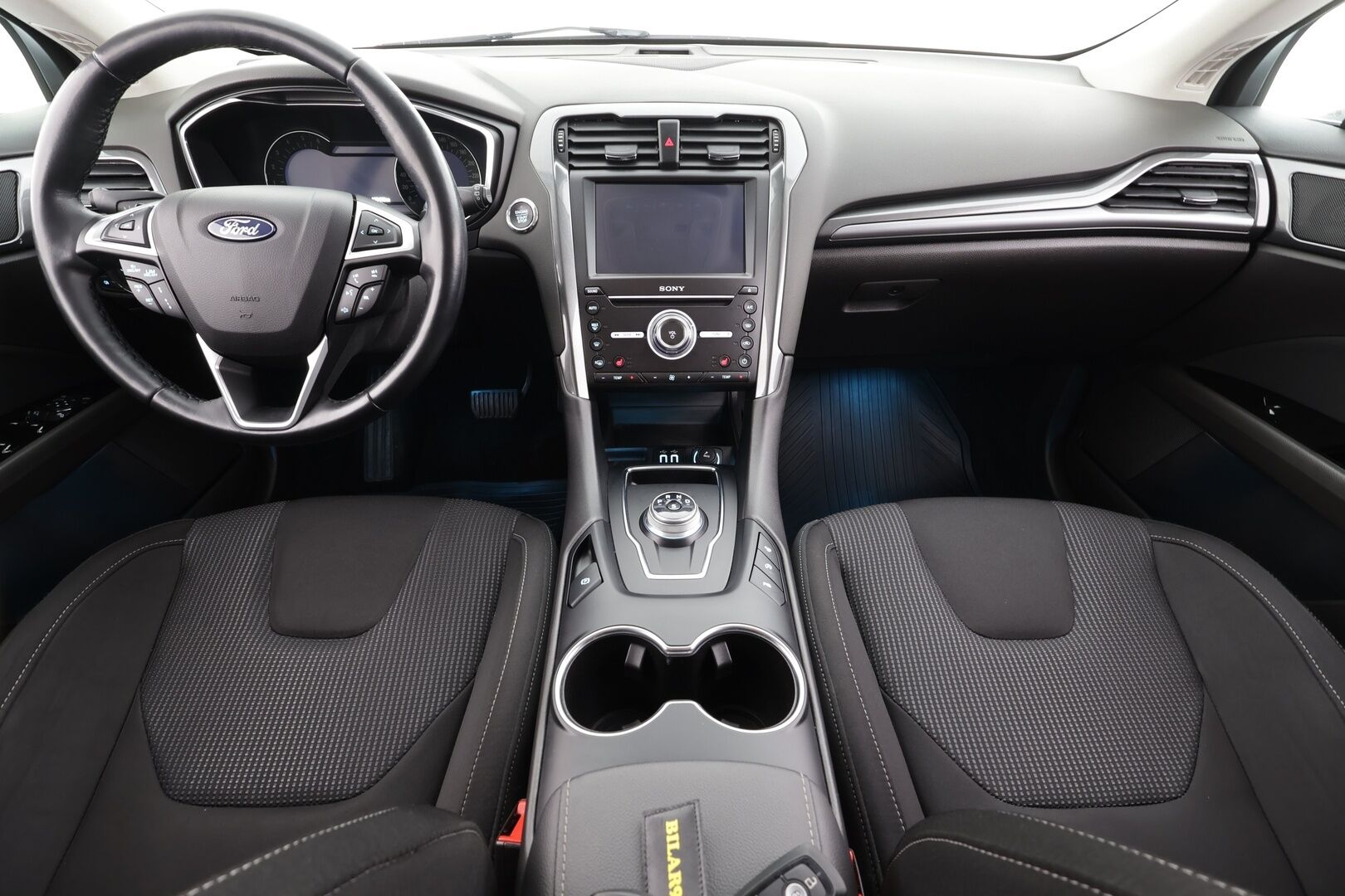 Ford Mondeo 2022 2,0 TDCi EcoBlue 190hv A8 AWD EDITION Wagon * Webasto / Koukku / ACC / Dynamic-LED / P.kamera / Navi / Kaistavahti * - 1-om Suomi-auto / Kahdet renkaat / Merkkihuollettu!