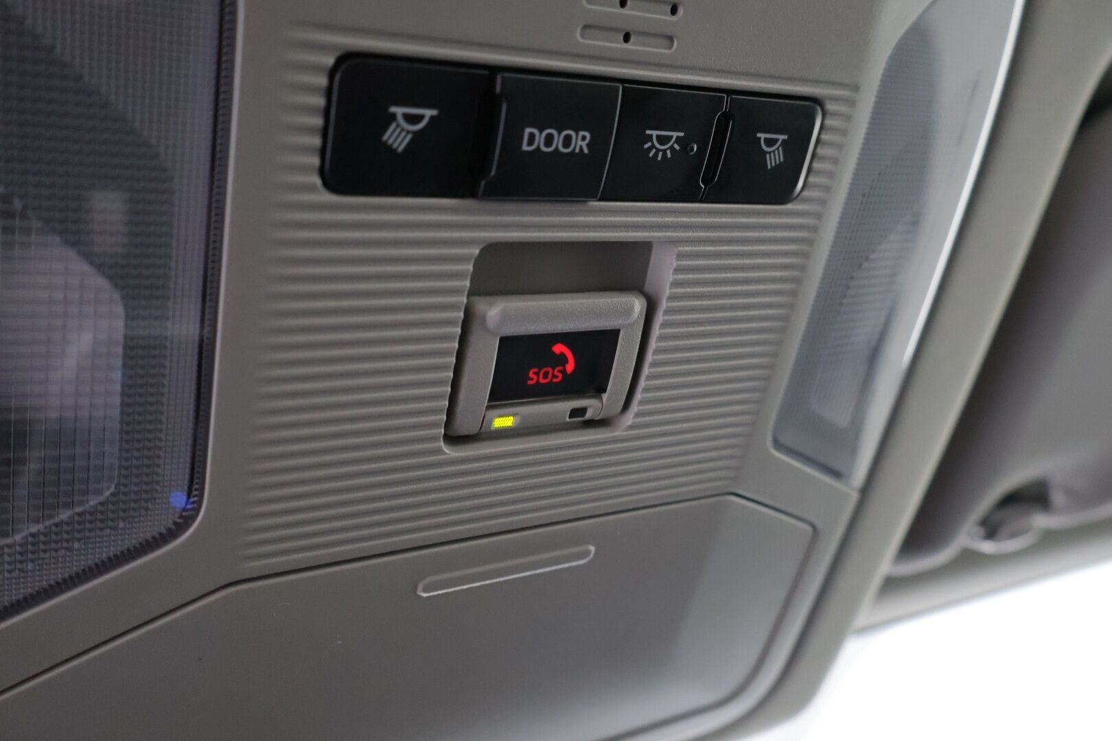 Toyota RAV4 2022 2,5 Hybrid Active Edition - 3,99 % KORKOTARJOUS TÄHÄN AUTOON - * ACC / Apple Car Play & Android Auto / Vetokoukku / Lohko+Sisä / Merkkihuollettu / Suomiauto *