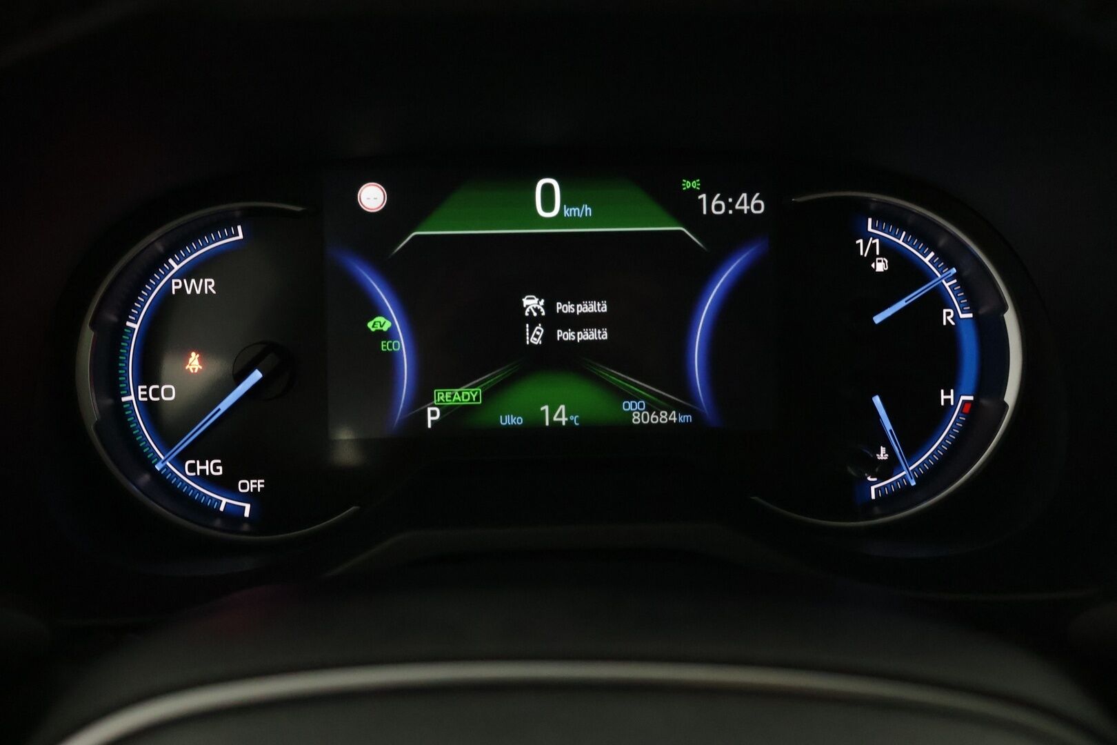 Toyota RAV4 2022 2,5 Hybrid Active Edition - 3,99 % KORKOTARJOUS TÄHÄN AUTOON - * ACC / Apple Car Play & Android Auto / Vetokoukku / Lohko+Sisä / Merkkihuollettu / Suomiauto *