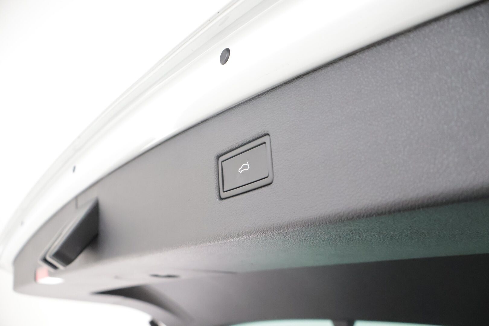 Volkswagen Tiguan 2022 2,0 TDI SCR 110 kW 4MOTION DSG-automaatti - Suomiauto / Webasto / Adapt.Vakkari / Vetokoukku / Adapt.LED / Ratinlämmitys / Facelift / Merkkihuollettu!