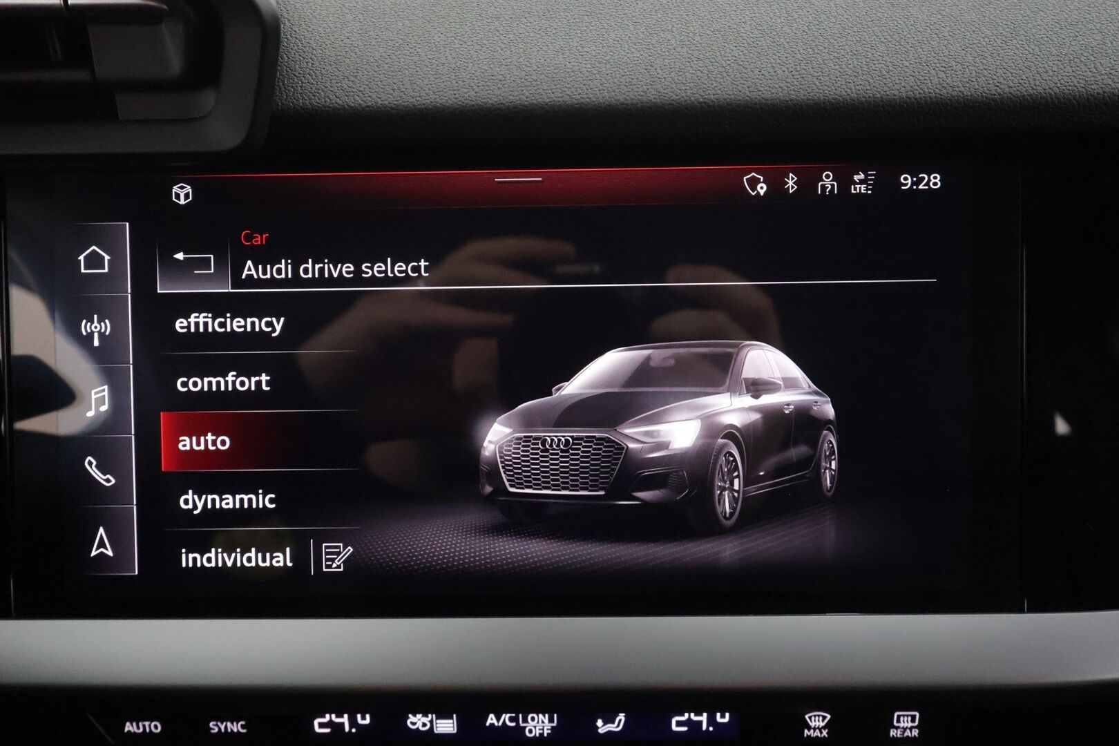 Audi A3 2022 Sedan Business Advanced 35 TFSI 110 kW MHEV S tronic * ACC / P.tutkat / Webasto / LED / Sporttipenkit * - 1.Om Suomi-auto / Kahdet renkaat aluvanteilla