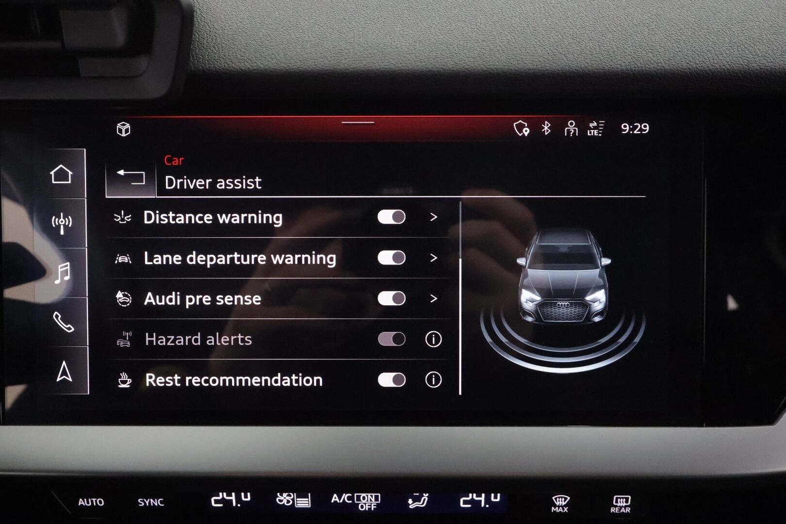 Audi A3 2022 Sedan Business Advanced 35 TFSI 110 kW MHEV S tronic * ACC / P.tutkat / Webasto / LED / Sporttipenkit * - 1.Om Suomi-auto / Kahdet renkaat aluvanteilla