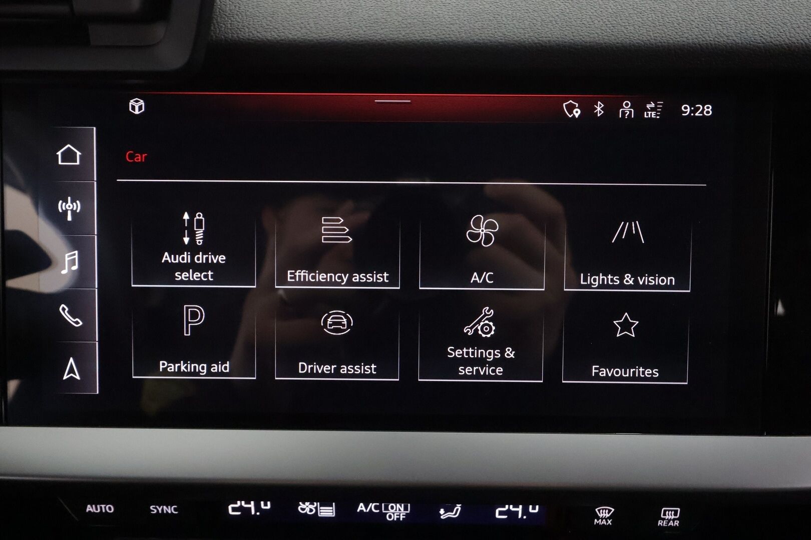 Audi A3 2022 Sedan Business Advanced 35 TFSI 110 kW MHEV S tronic * ACC / P.tutkat / Webasto / LED / Sporttipenkit * - 1.Om Suomi-auto / Kahdet renkaat aluvanteilla