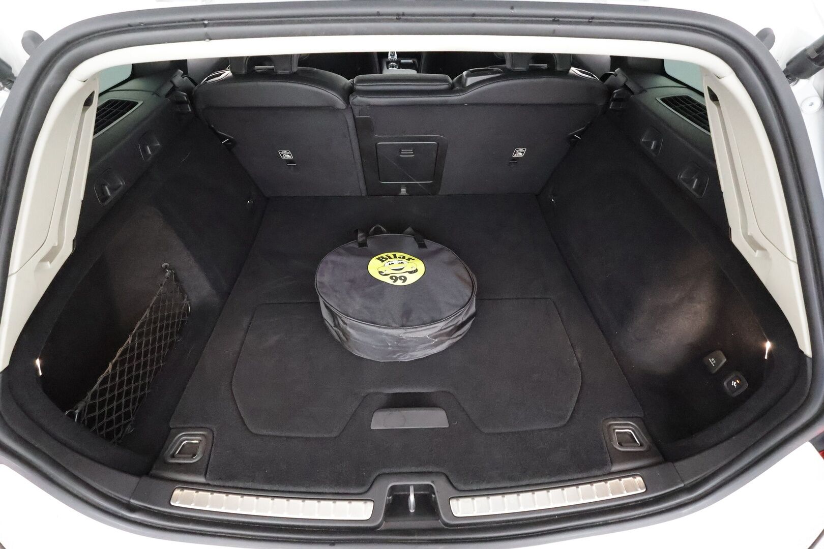 Volvo V60 2022 T8 TwE AWD Business Inscription Edition  aut - | ACC | Webasto | Koukku | Sporttinahat | Muistipenkki | Full-LED | P.kamera | Pilot Assist | High Performance Audio | Apple & Android | 