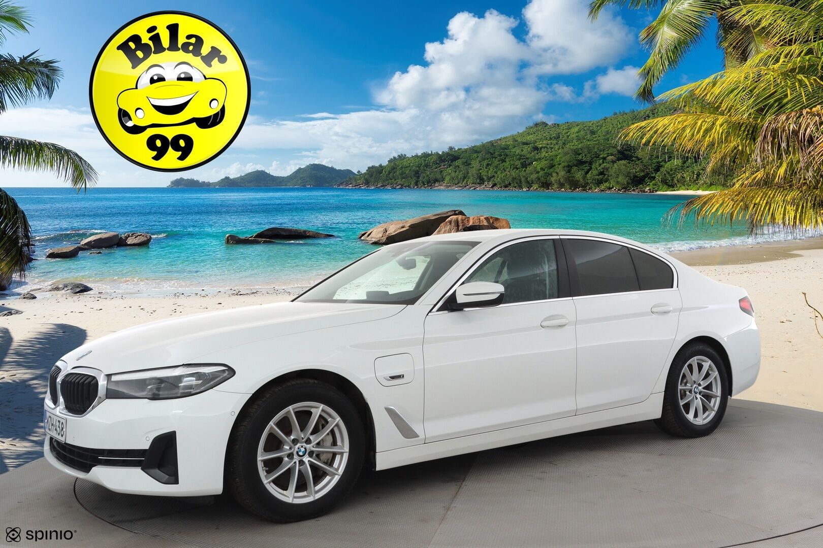 BMW 545 2022 G30 Sedan 545e xDrive A Charged Edition * P.kamera / Koukku / Navi / LED / Digimittaristo / Ratinlämmitin * - Suomi-auto / Akku kuntotarkastettu SoH 88,9% / Kahdet renkaat aluvanteilla / Merkkihuollettu - HULLUT AVAJAISHULINAT KORKOTARJOUS 3,29 %