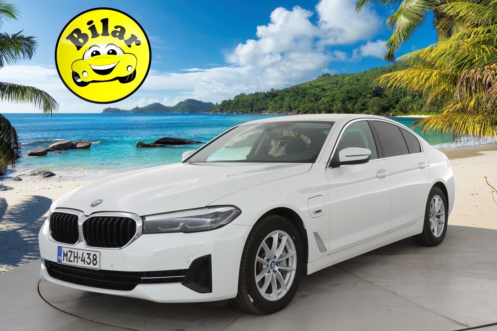 BMW 545 2022 G30 Sedan 545e xDrive A Charged Edition - | Suomi-Auto | SoH 88,9% | Koukku | LED | Vakkari | P.Kamera | Navi | 2X Renkaat & Vanteet | 