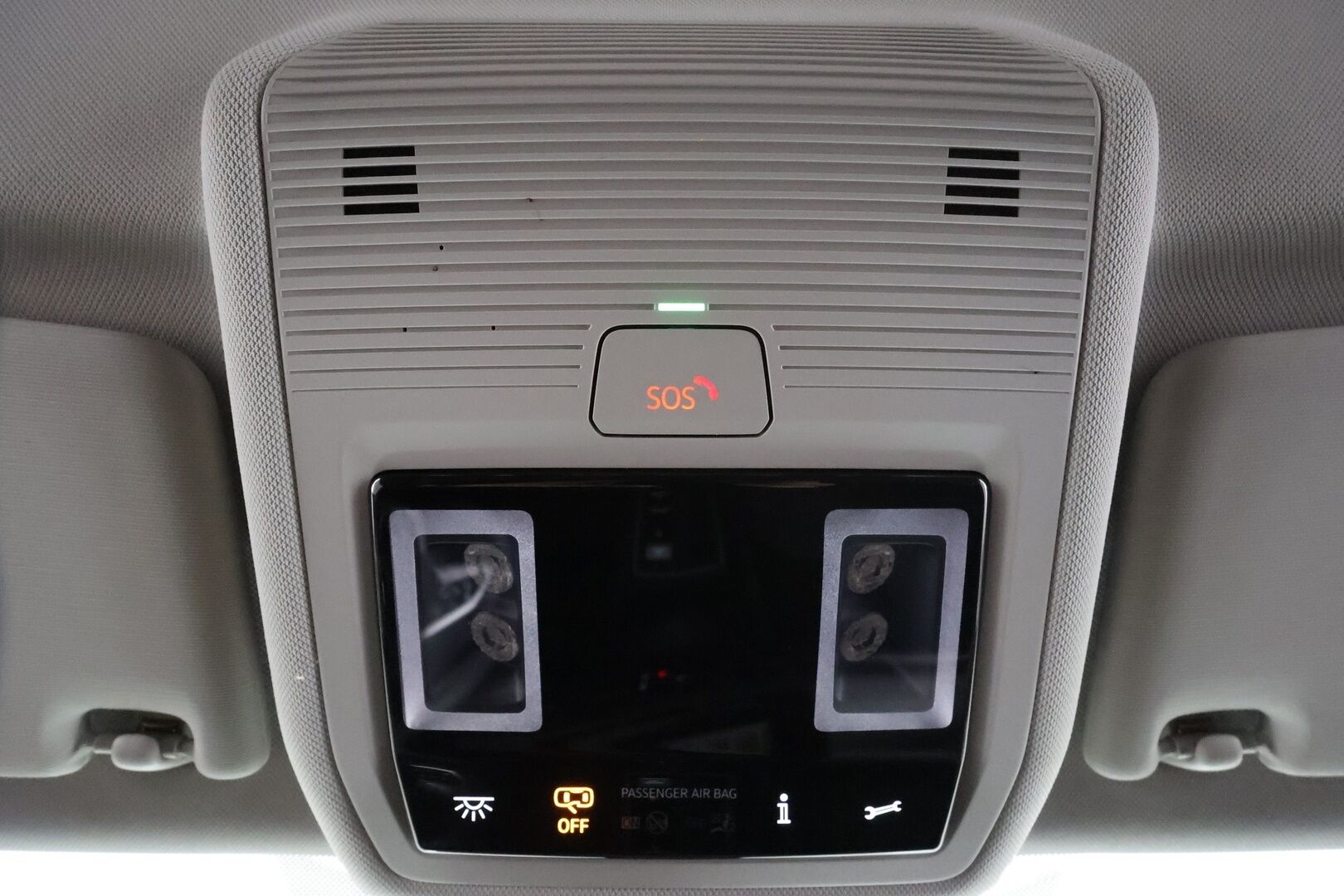 Volkswagen Golf 2022 Variant Style 1,5 eTSI 110 kW (MHEV) DSG * ACC / Webasto / P.kamera / IQ-Light / Keyless / Muistipenkki * - Suomi-auto / Kahdet Renkaat