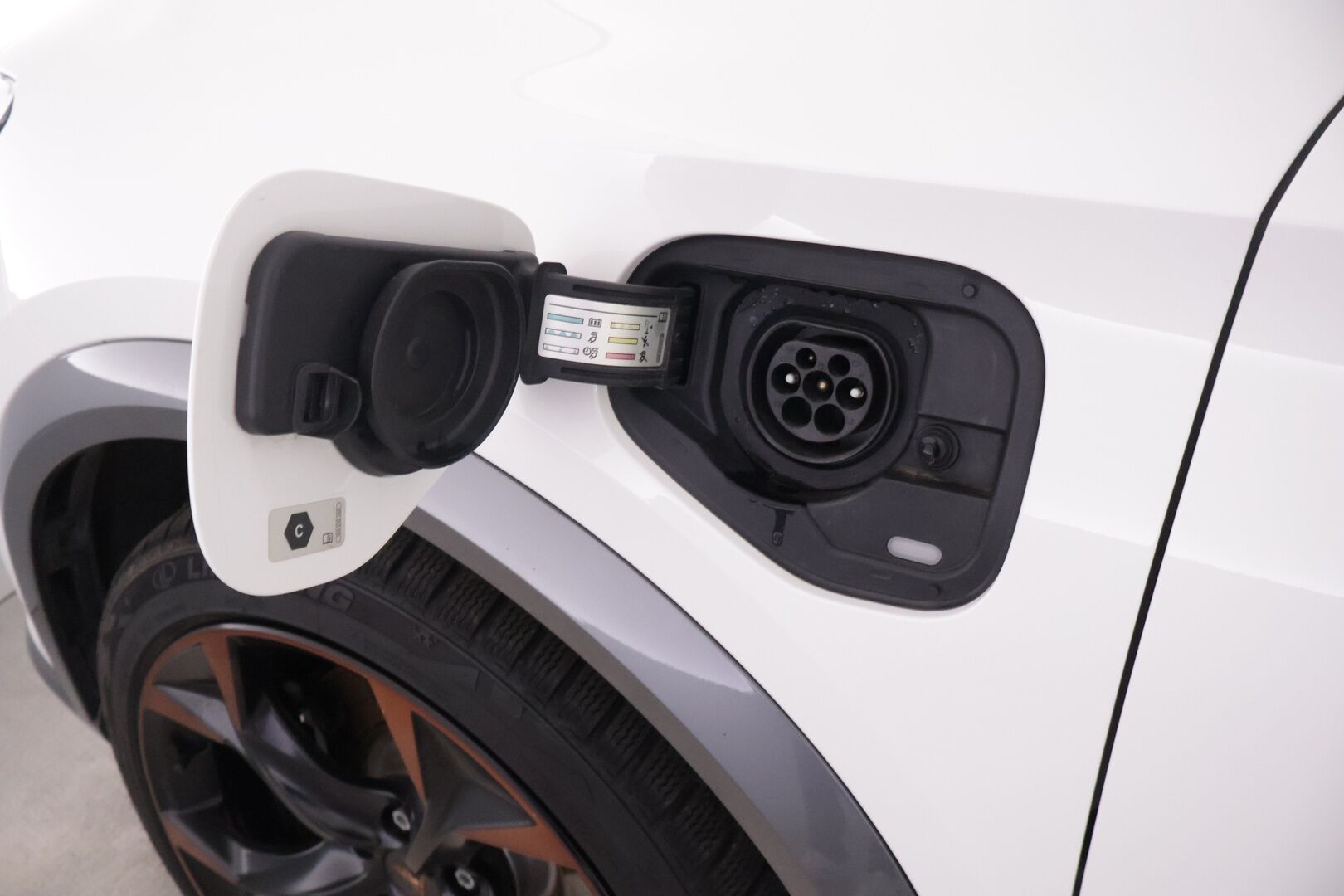 Cupra Formentor 2022 VZ 1.4 PHEV 180 kW e-HYBRID DSG - Suomi-auto | Adapt.vakkari | DCC-alusta | Merkkihuollettu | Bucket seats | Panorama | Vetokoukku | P.kamera | Muistipenkki 